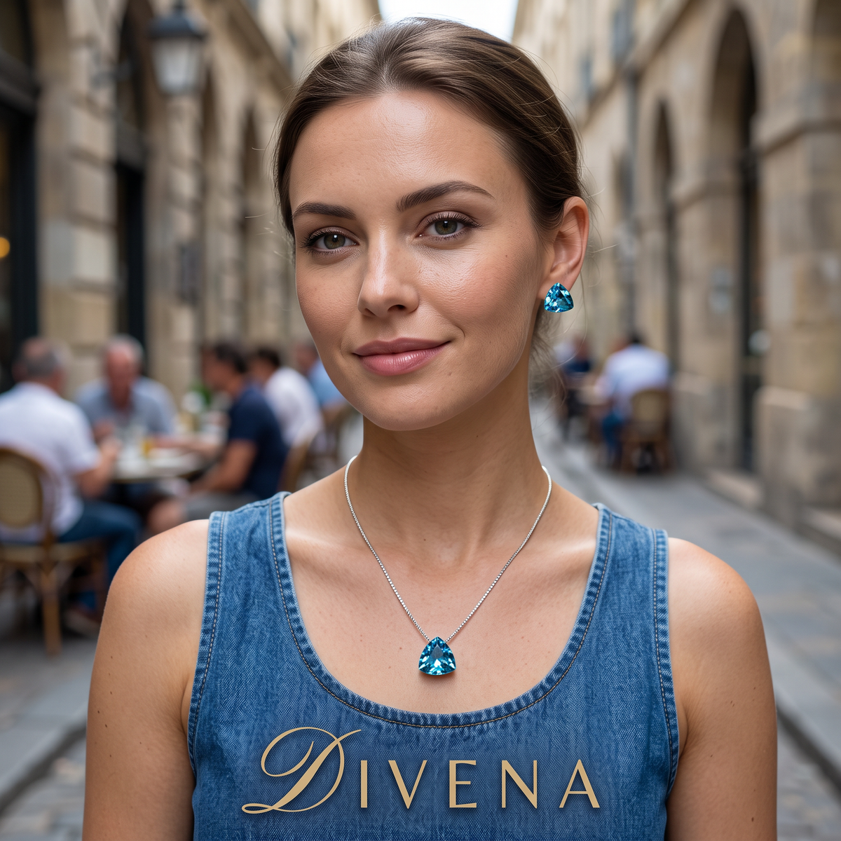 Lyra Solitaire Crystal Pendant Set