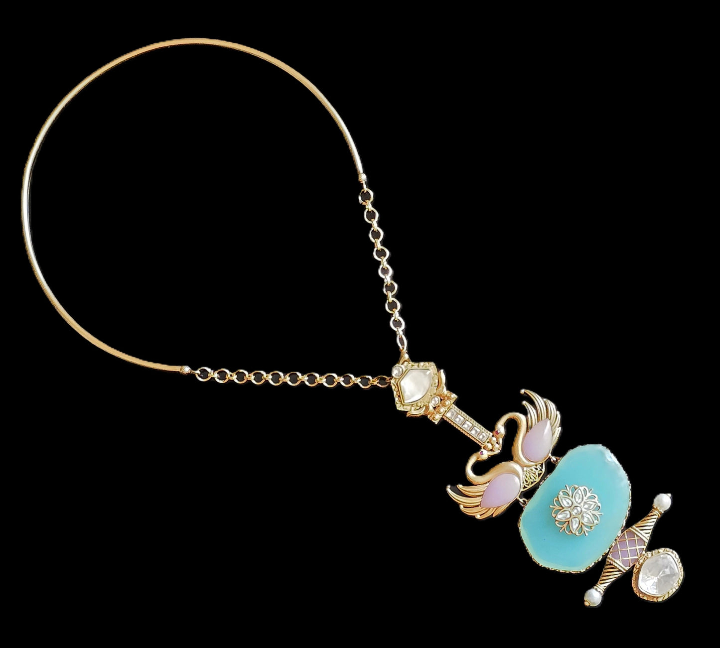 Melany Fusion Necklace Set With Carved Stones