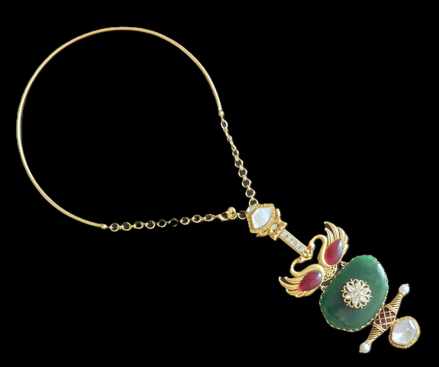 Melany Fusion Necklace Set With Carved Stones