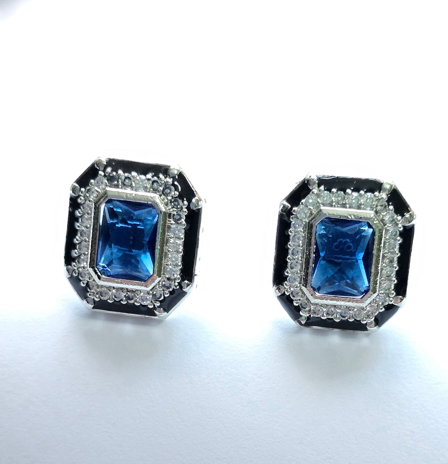 Scarlett Crystal Pendant Set