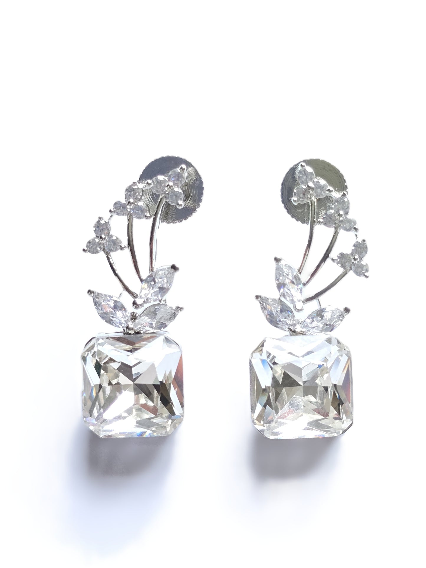 Cubic Zircon Magical Crystal Pendant Set