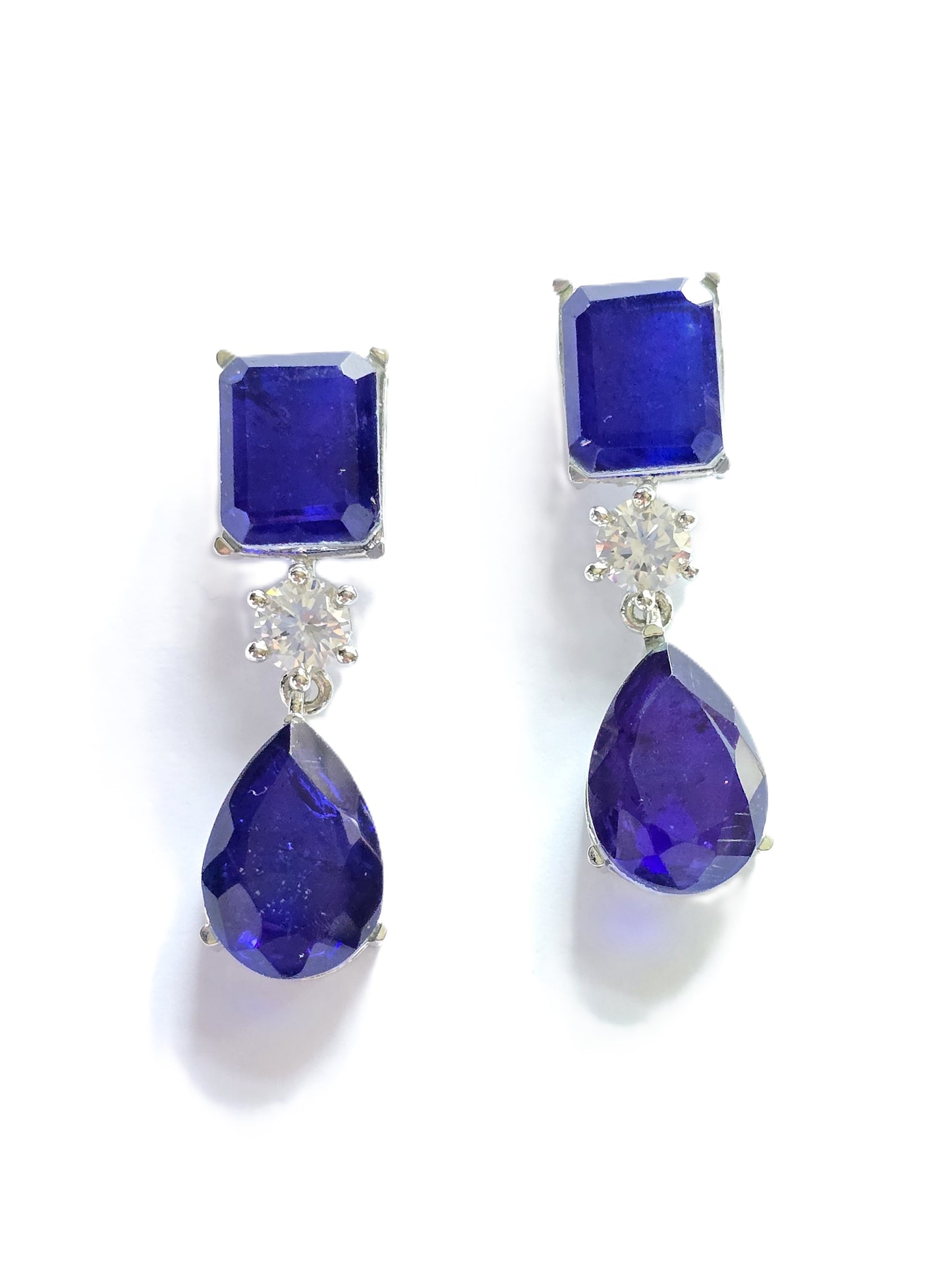 Ava Doublet Stone Pendant