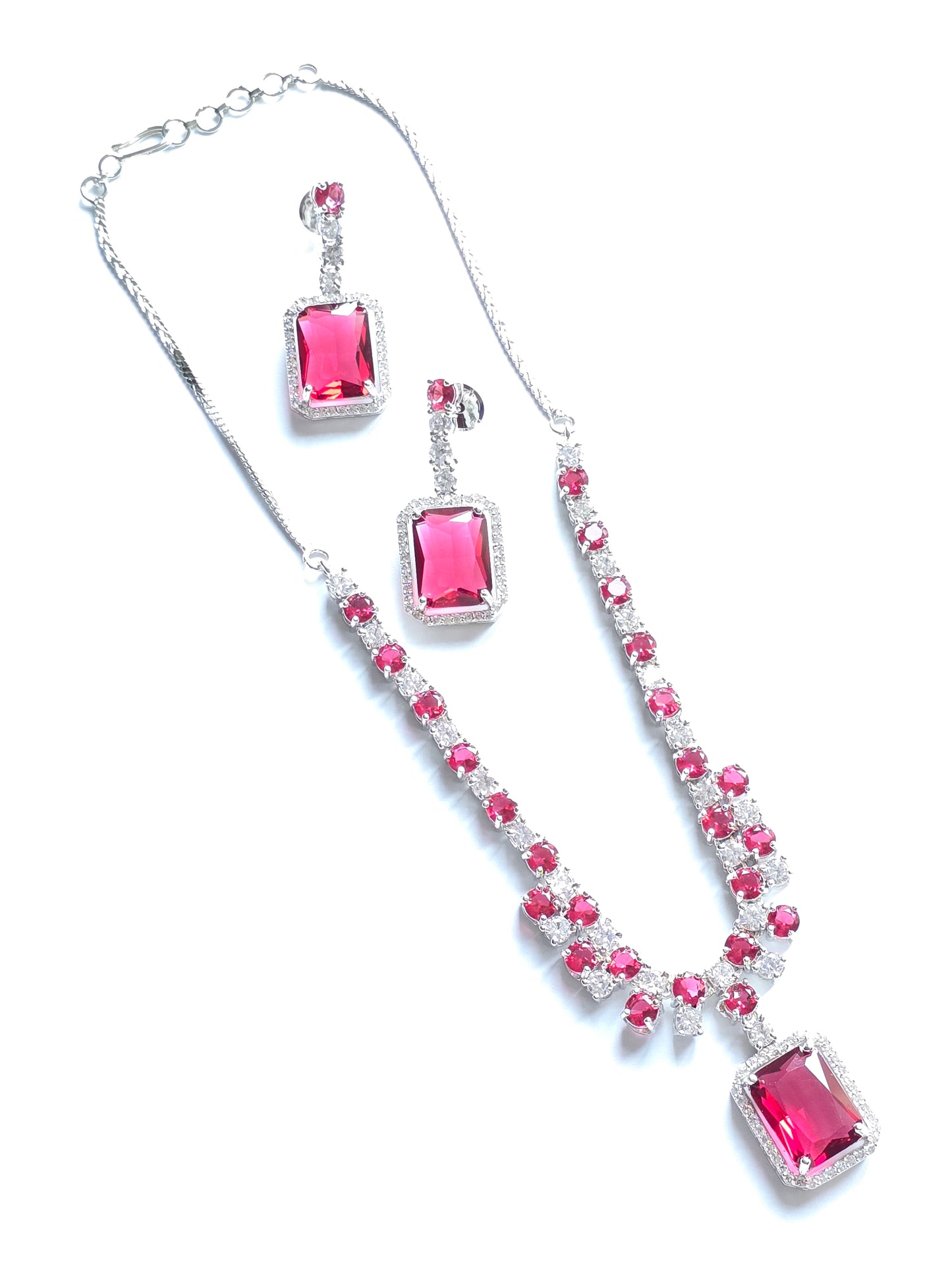 Isabel Crystal Necklace Set