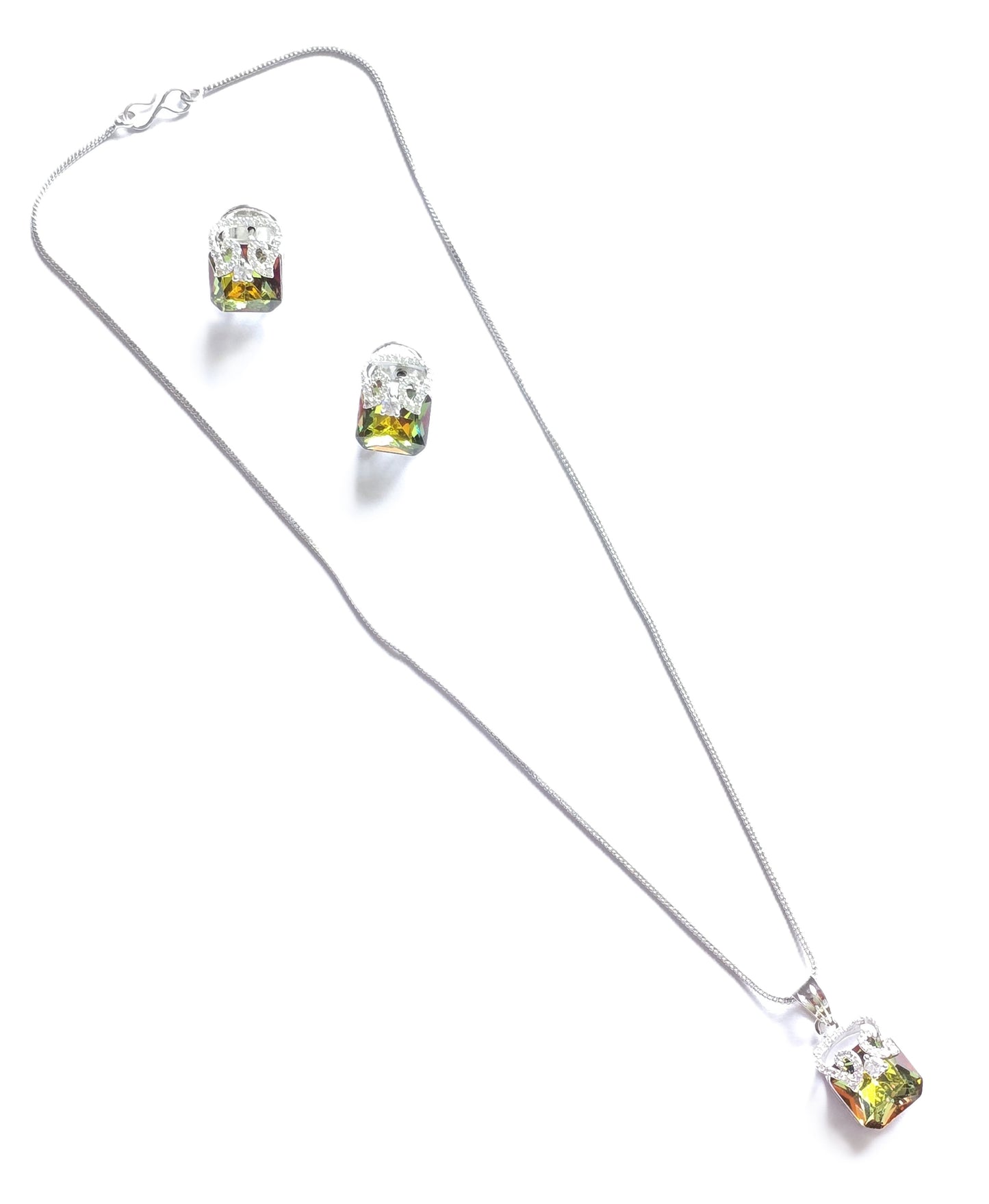 Ella Zircon Crystal Pendant Set