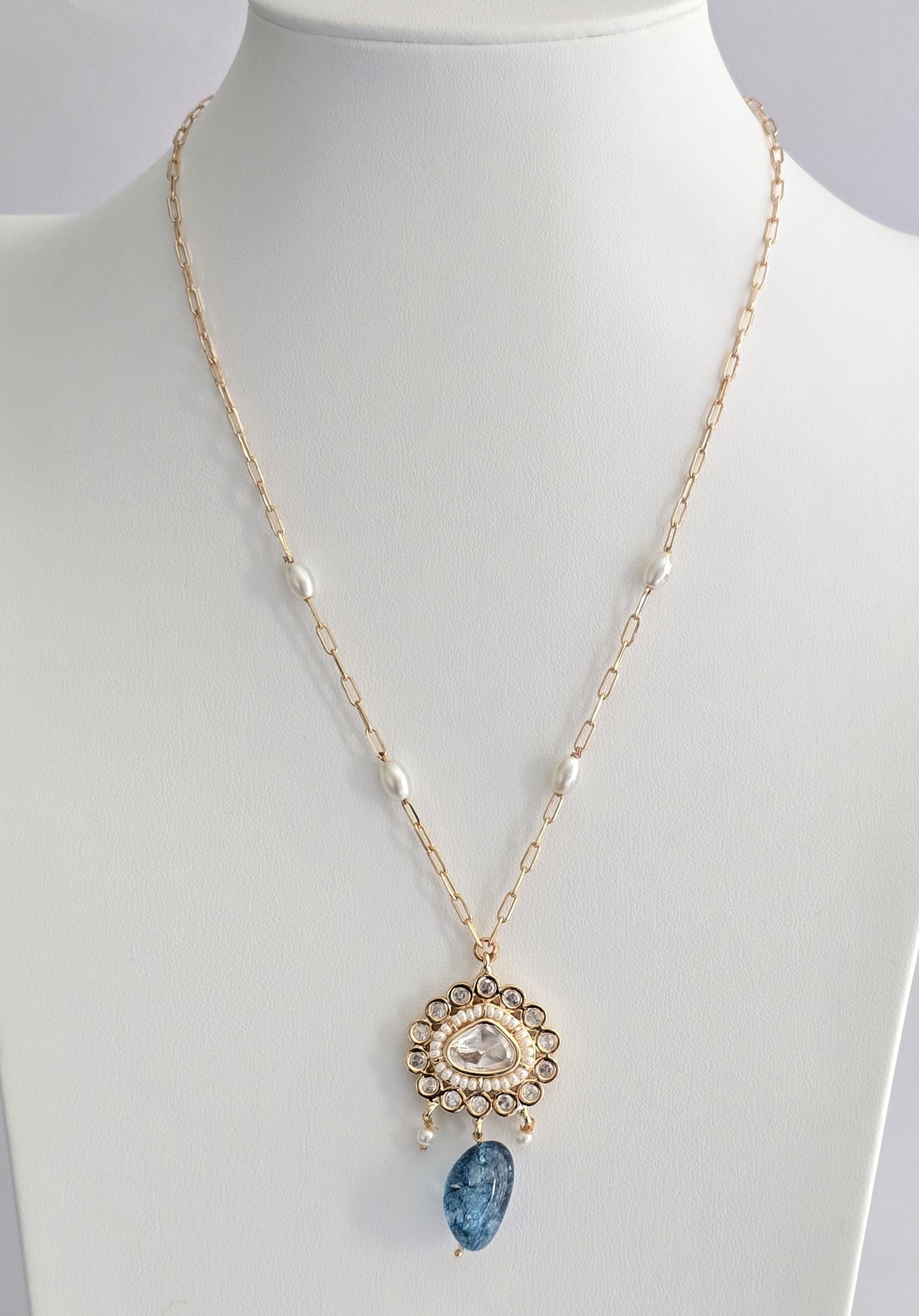 Evelyn Pendant Set