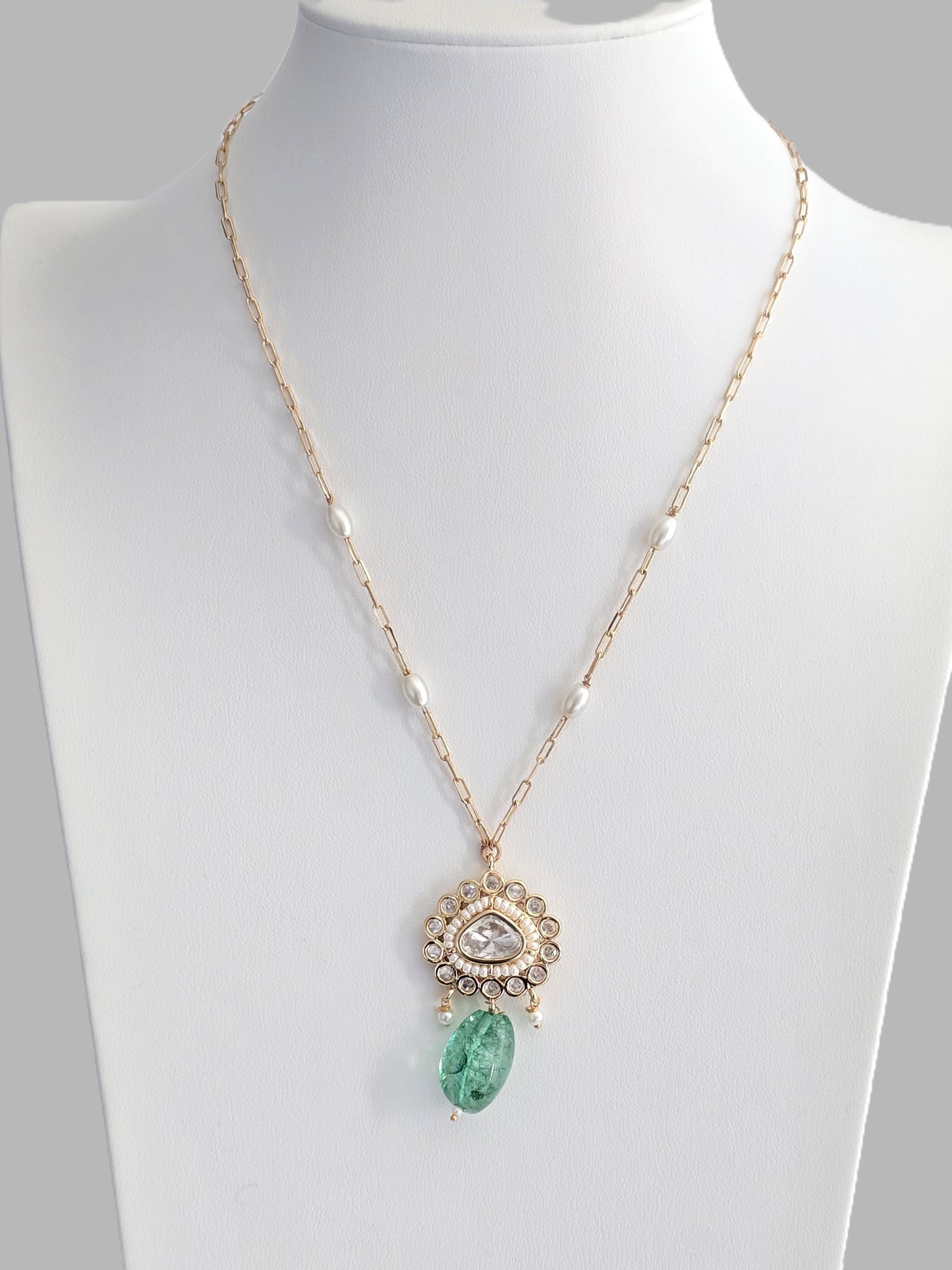 Evelyn Pendant Set