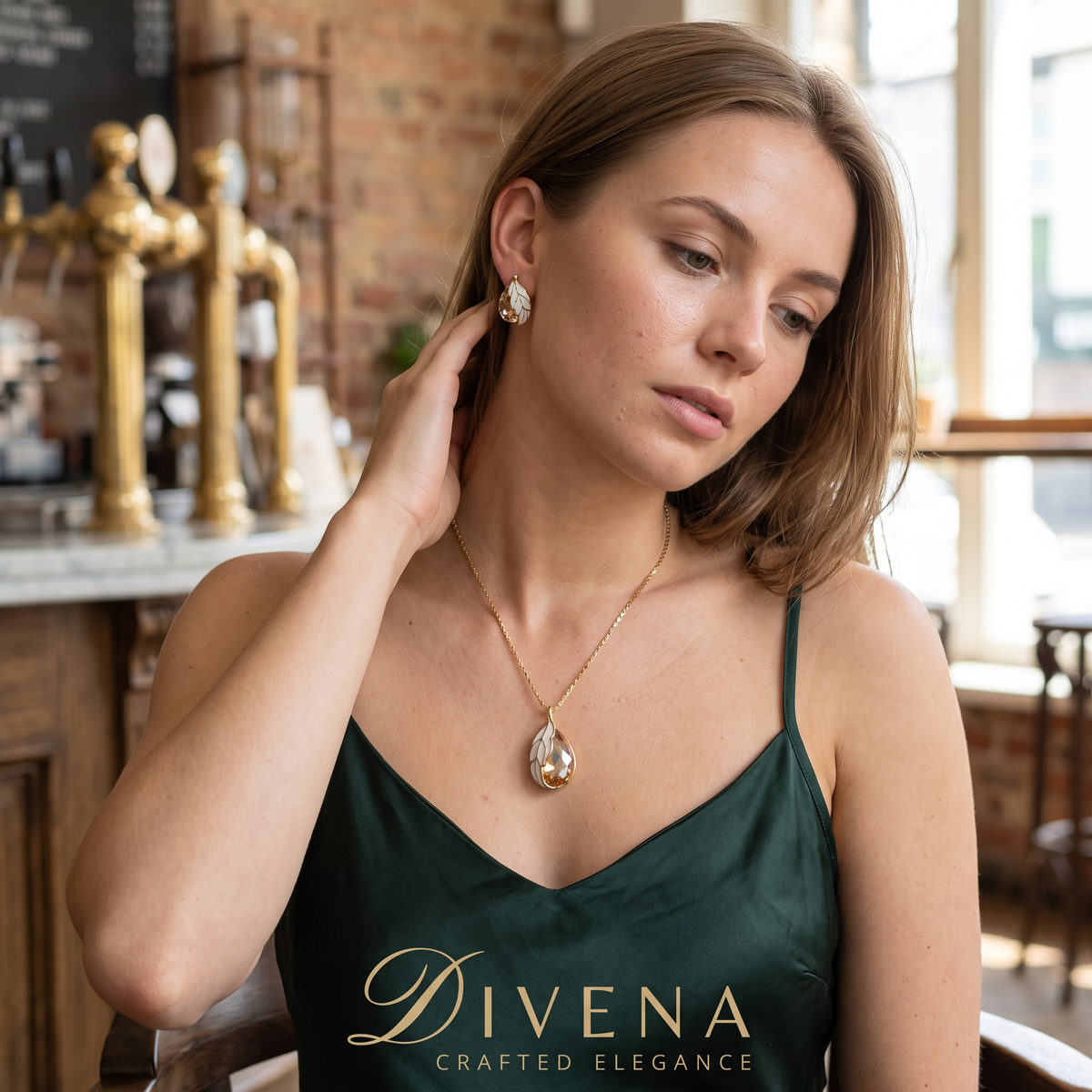 Freya Crystal Pendant Set