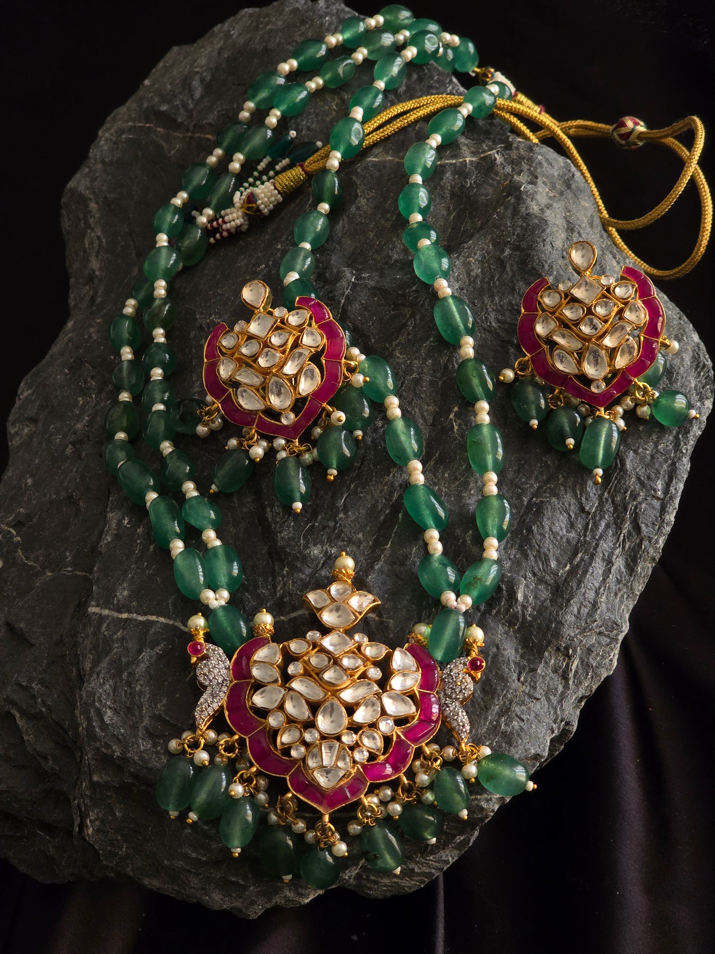 Premium Pachi Kundan Necklace Set