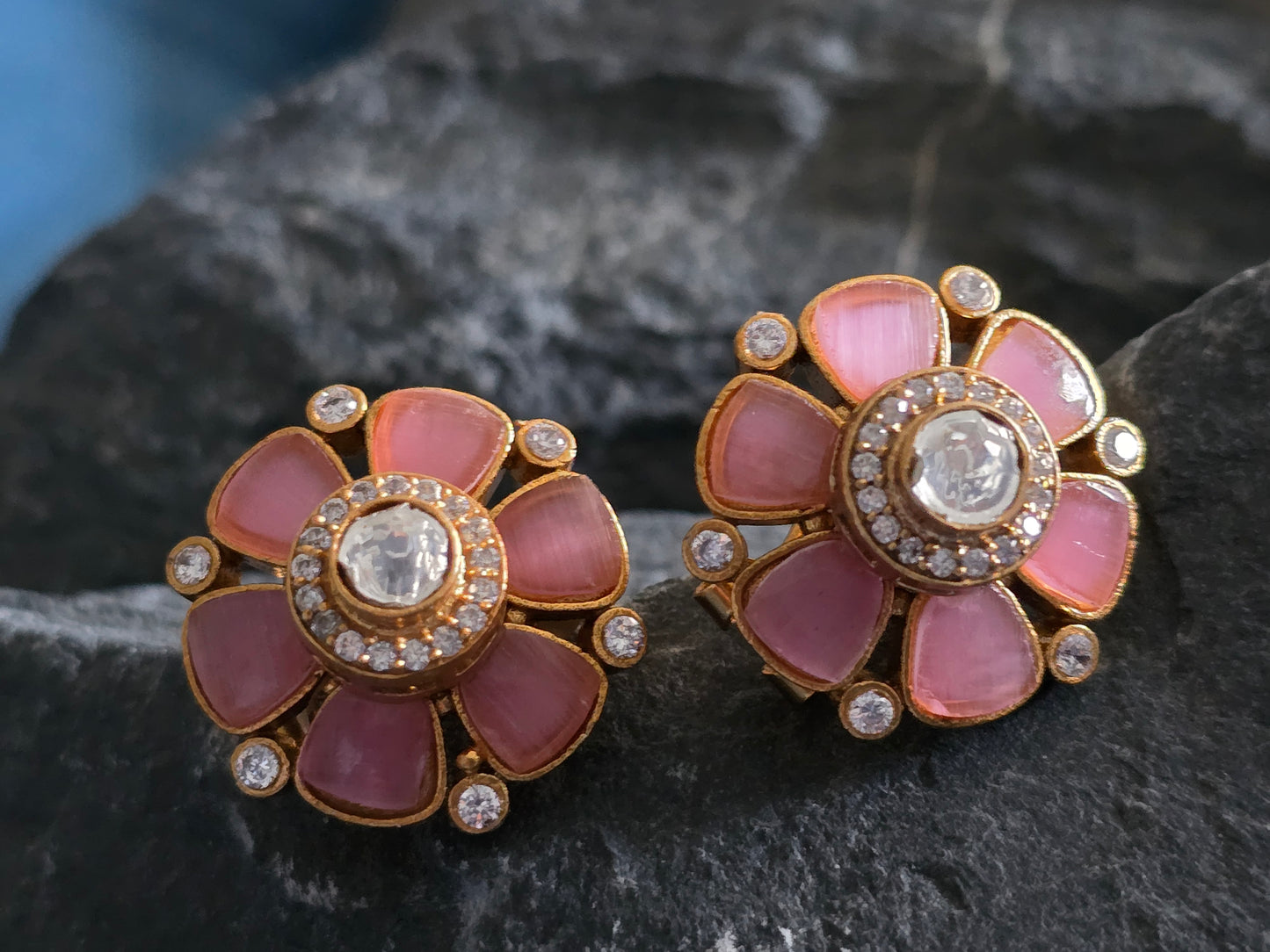 Floral Studs Earrings