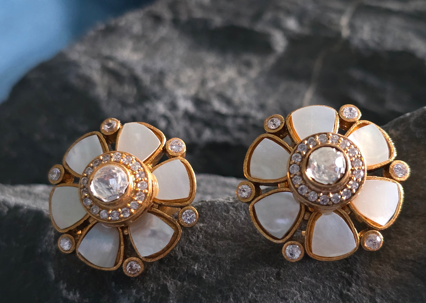 Floral Studs Earrings