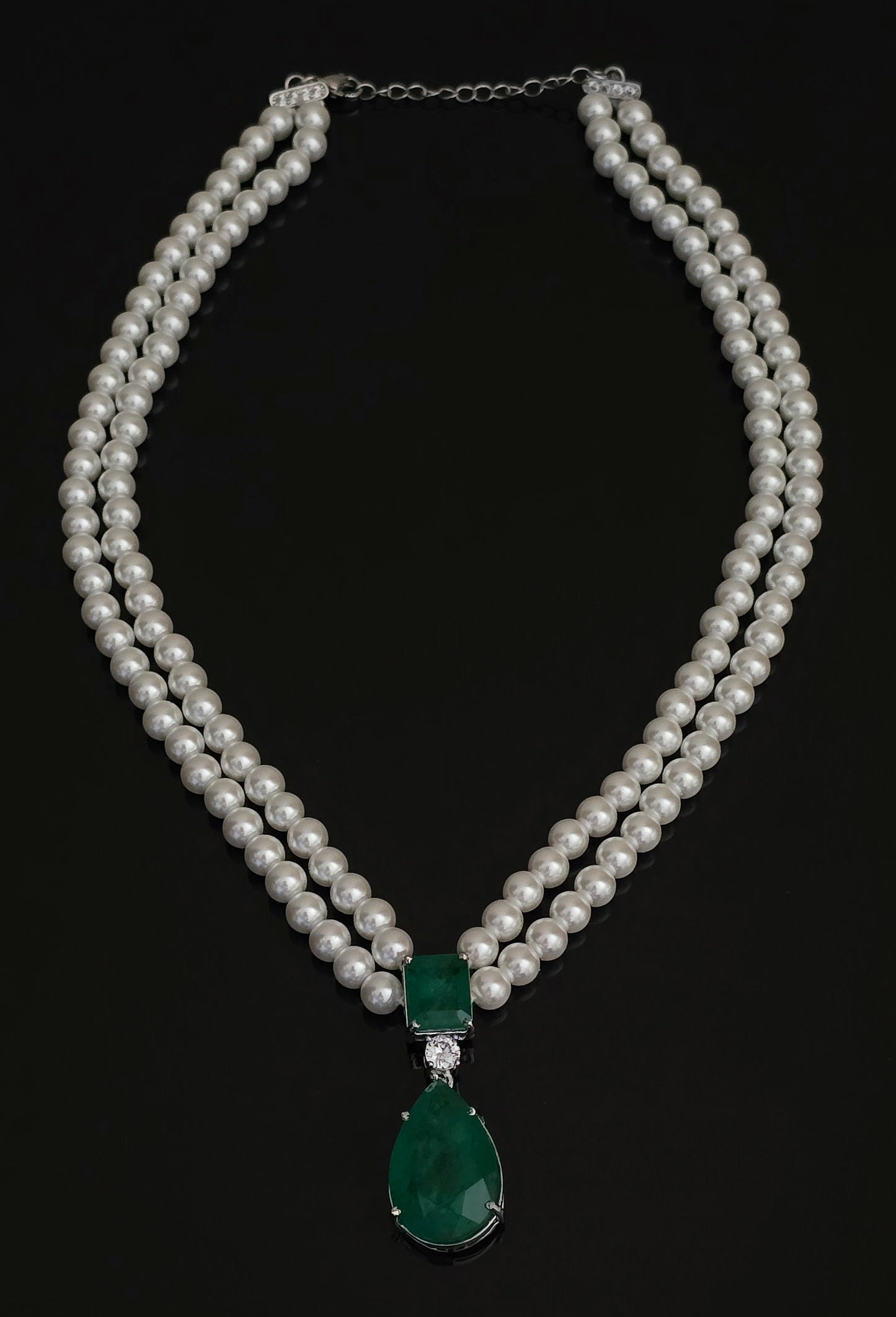 Sydney Pearl Necklace with Doublet Stone