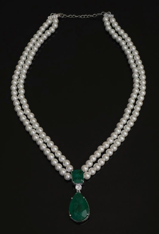 Sydney Pearl Necklace with Doublet Stone