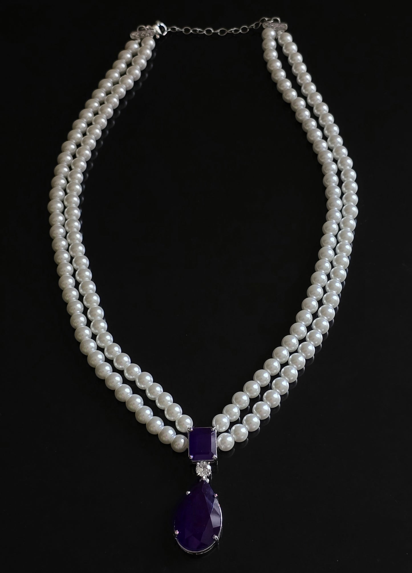 Sydney Pearl Necklace with Doublet Stone