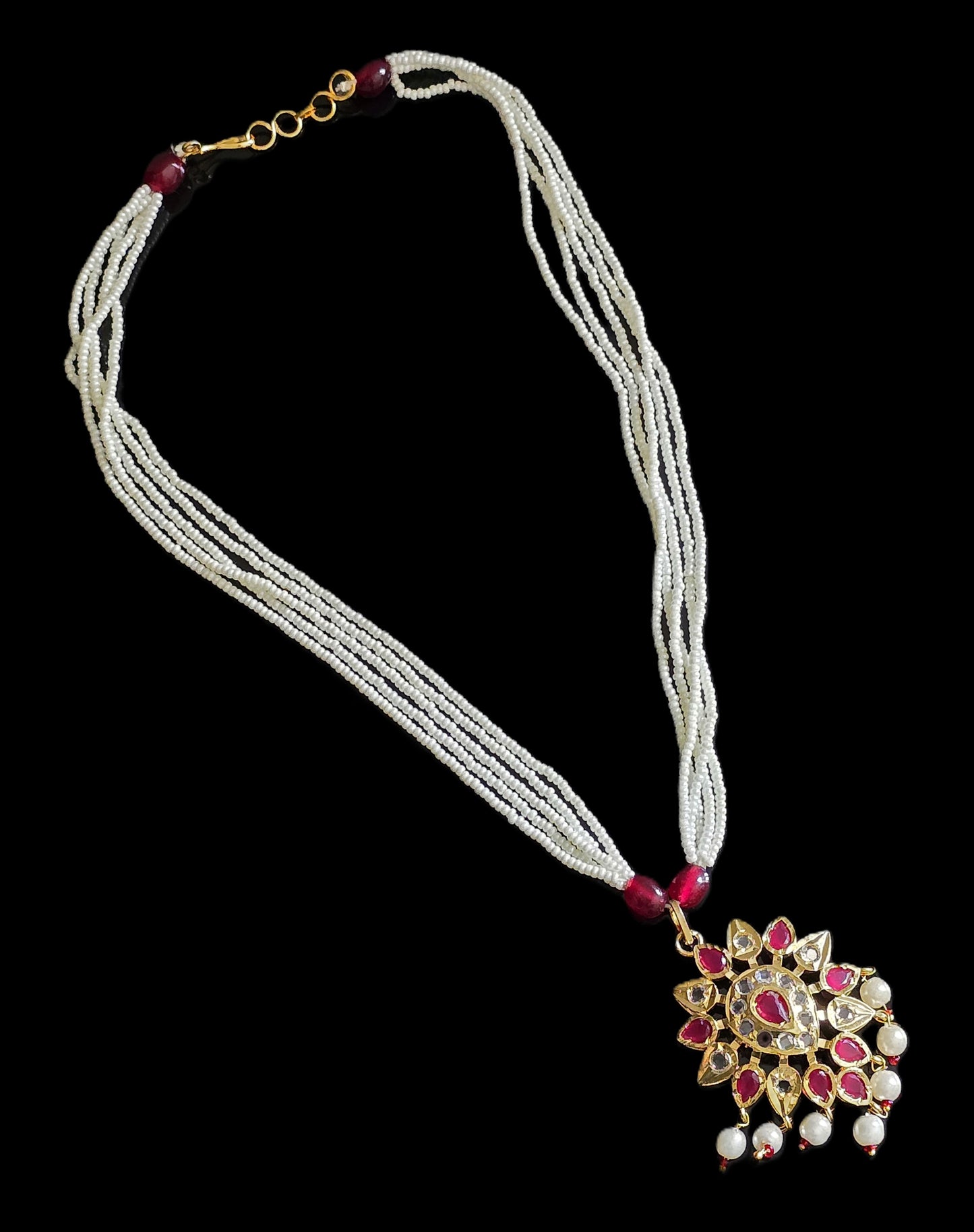 Hyderabadi Jadau Pearl Pendant Set