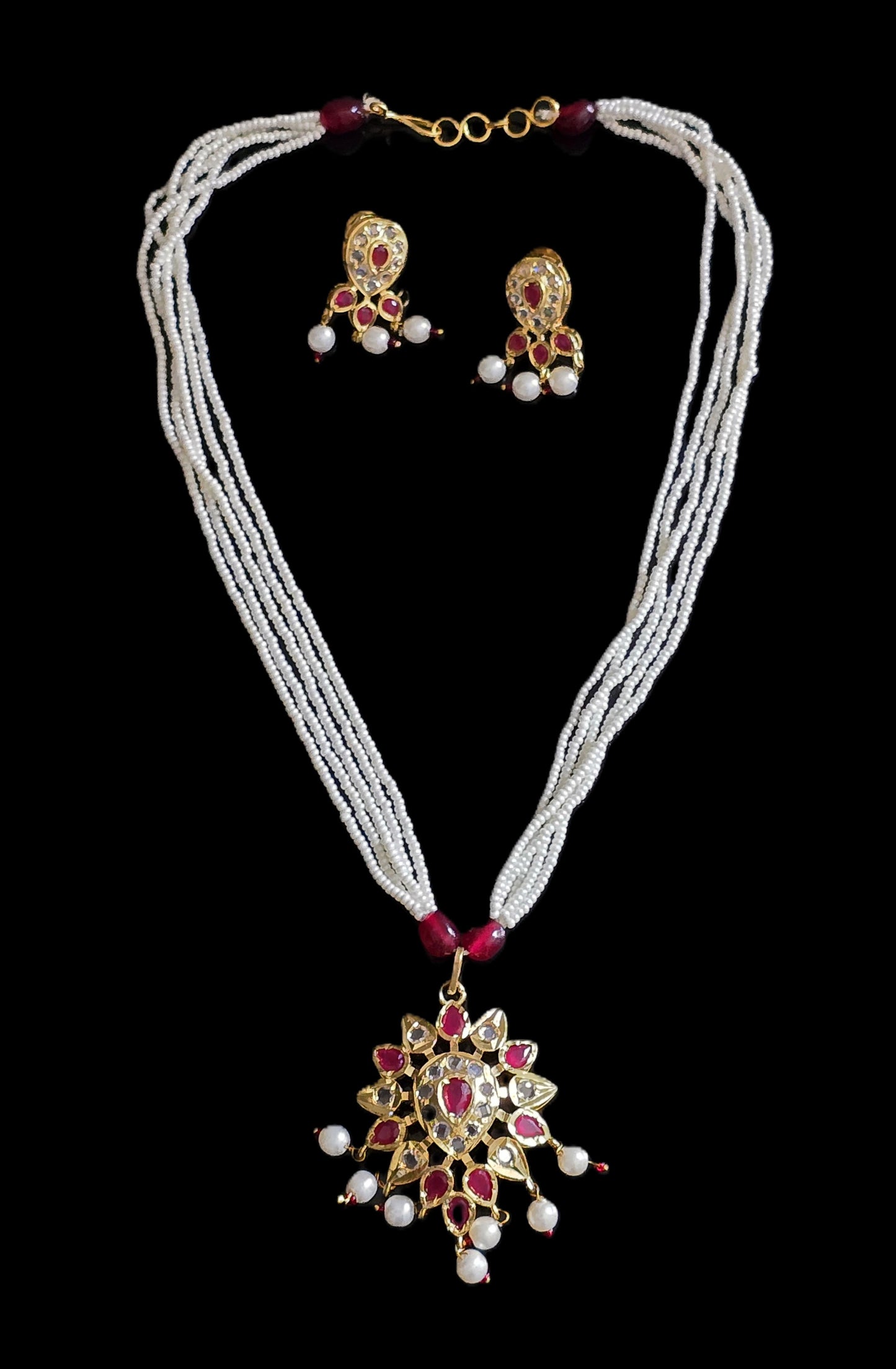 Hyderabadi Jadau Pearl Pendant Set