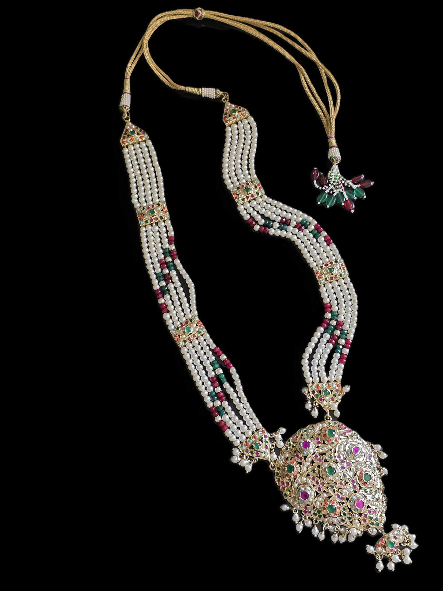 Hyderabadi Jadau Embellished Bridal Necklace Set