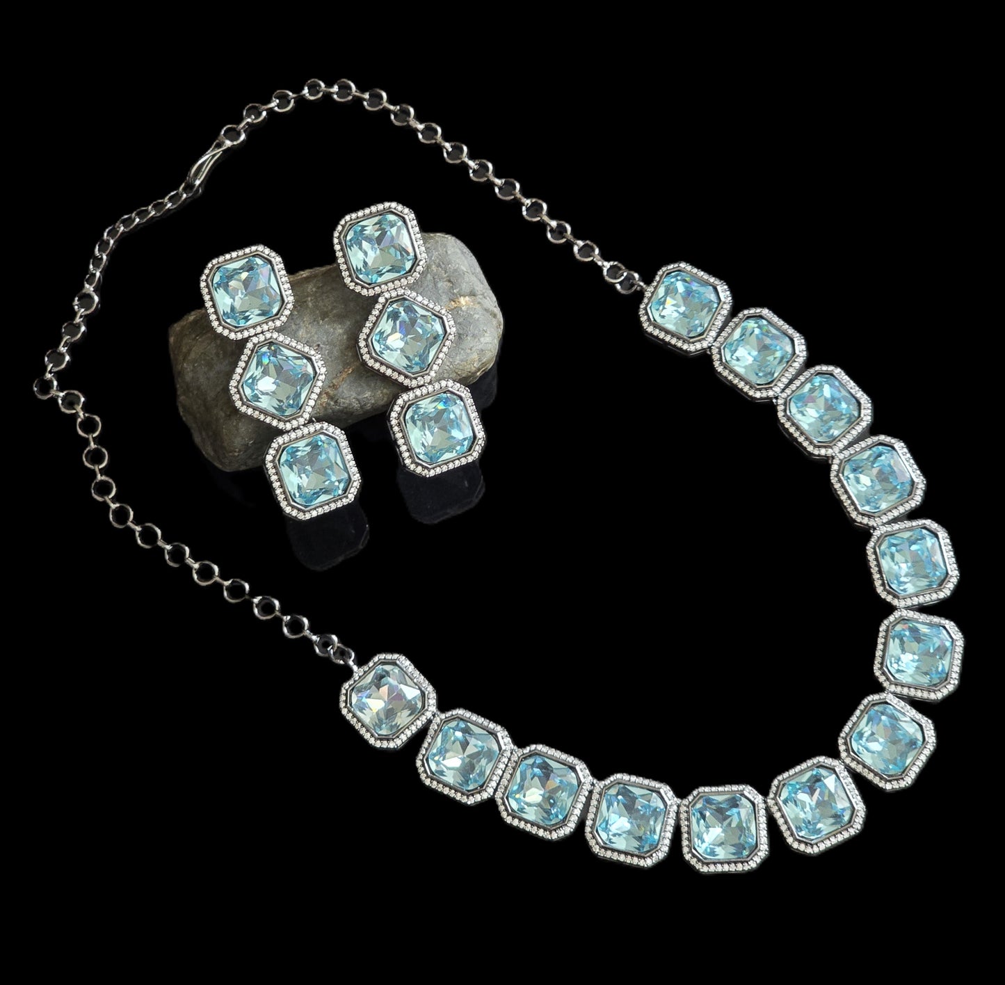 Layla Crystal Necklace Set