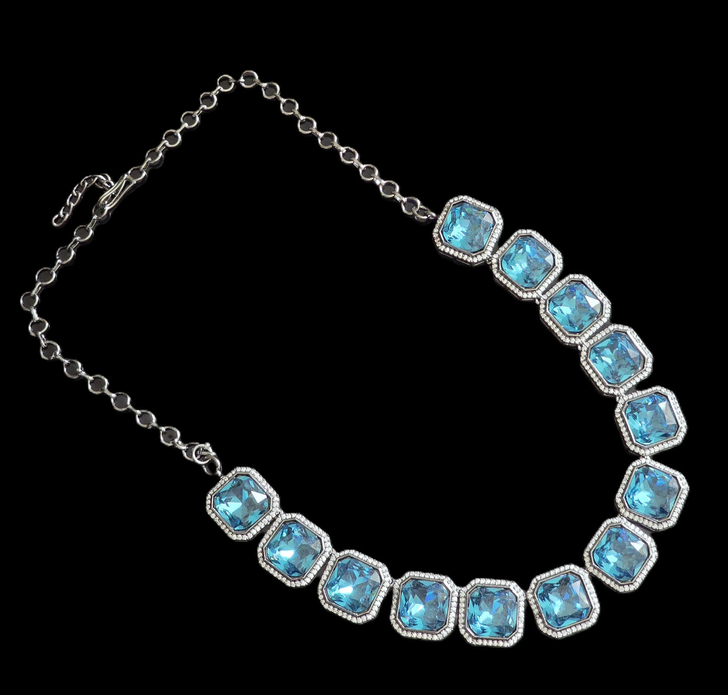 Layla Crystal Necklace Set