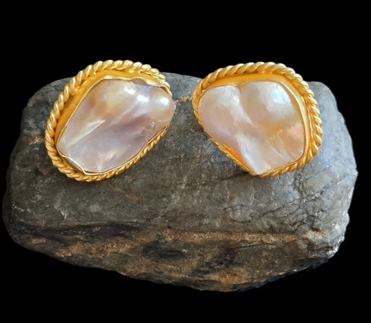 Alina Baroque Pearl Stud