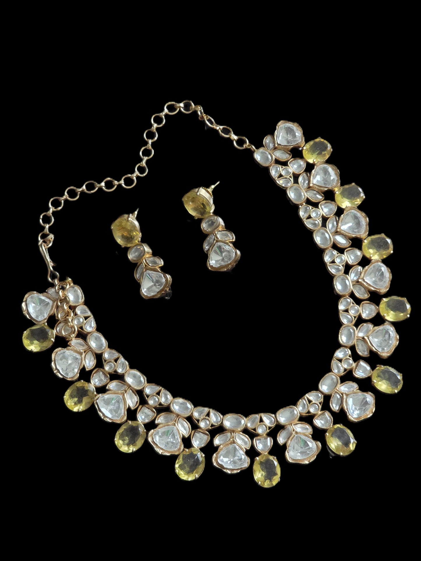 Brielle Polki Kundan Necklace