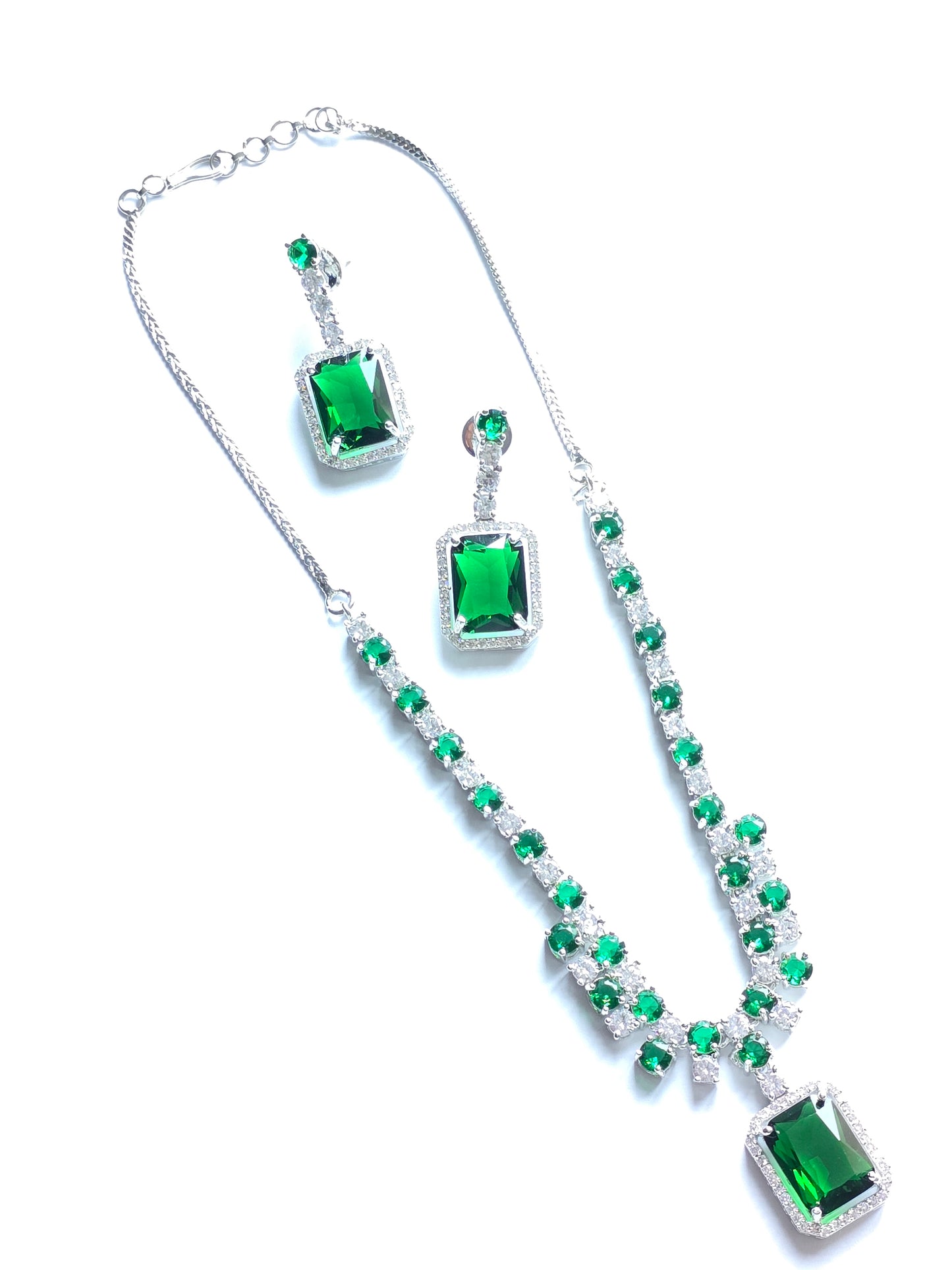 Isabel Crystal Necklace Set