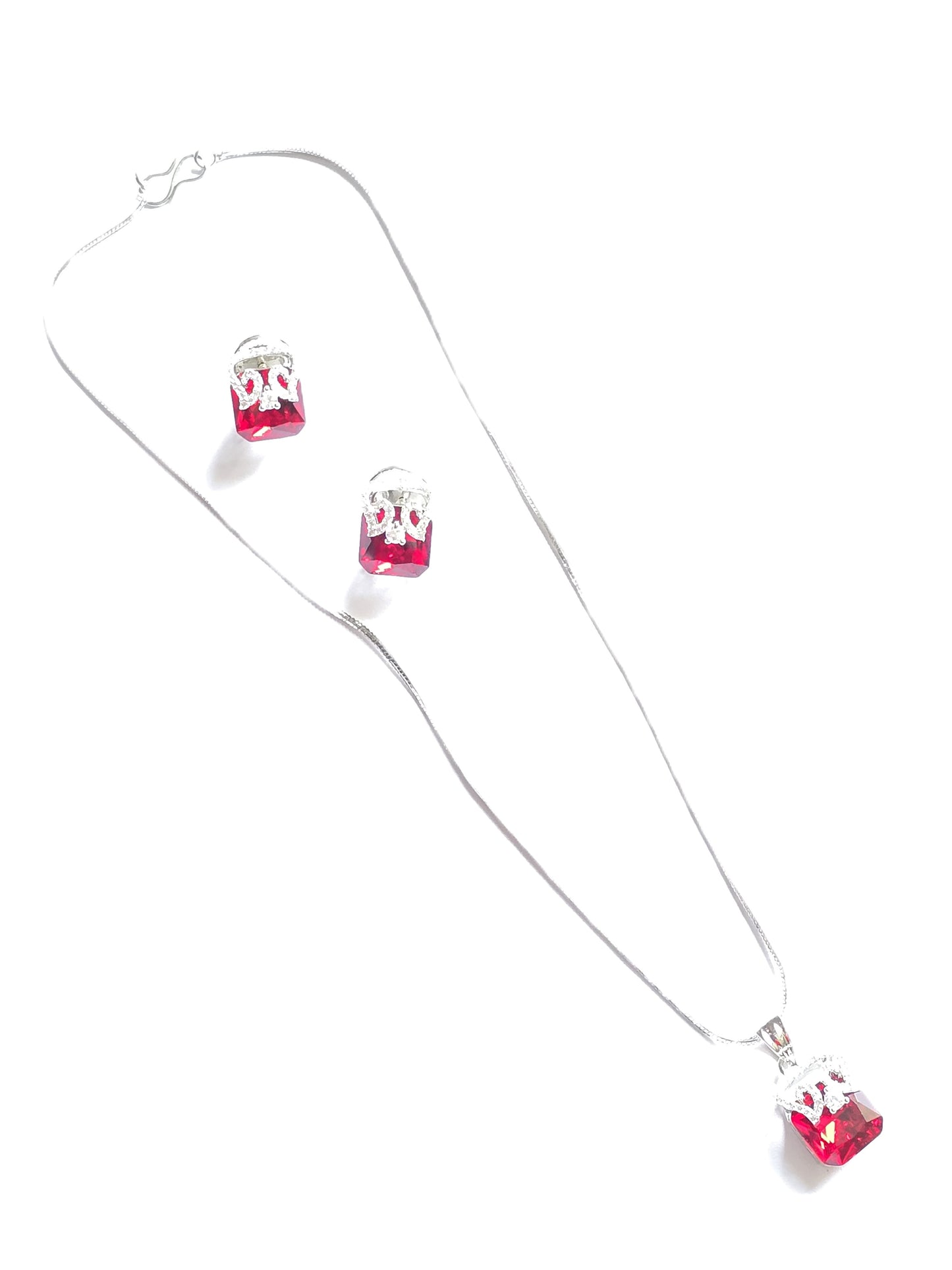 Ella Zircon Crystal Pendant Set