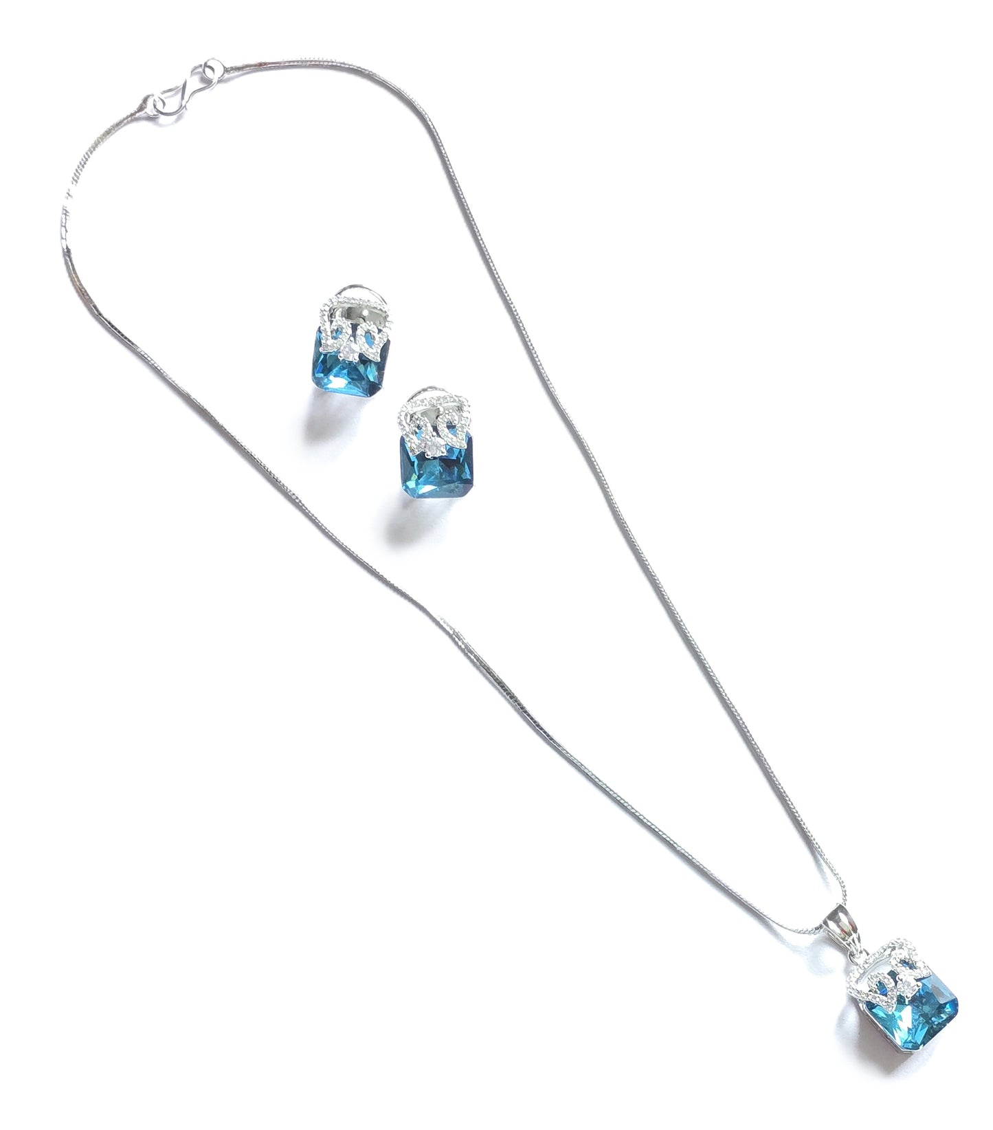 Ella Zircon Crystal Pendant Set