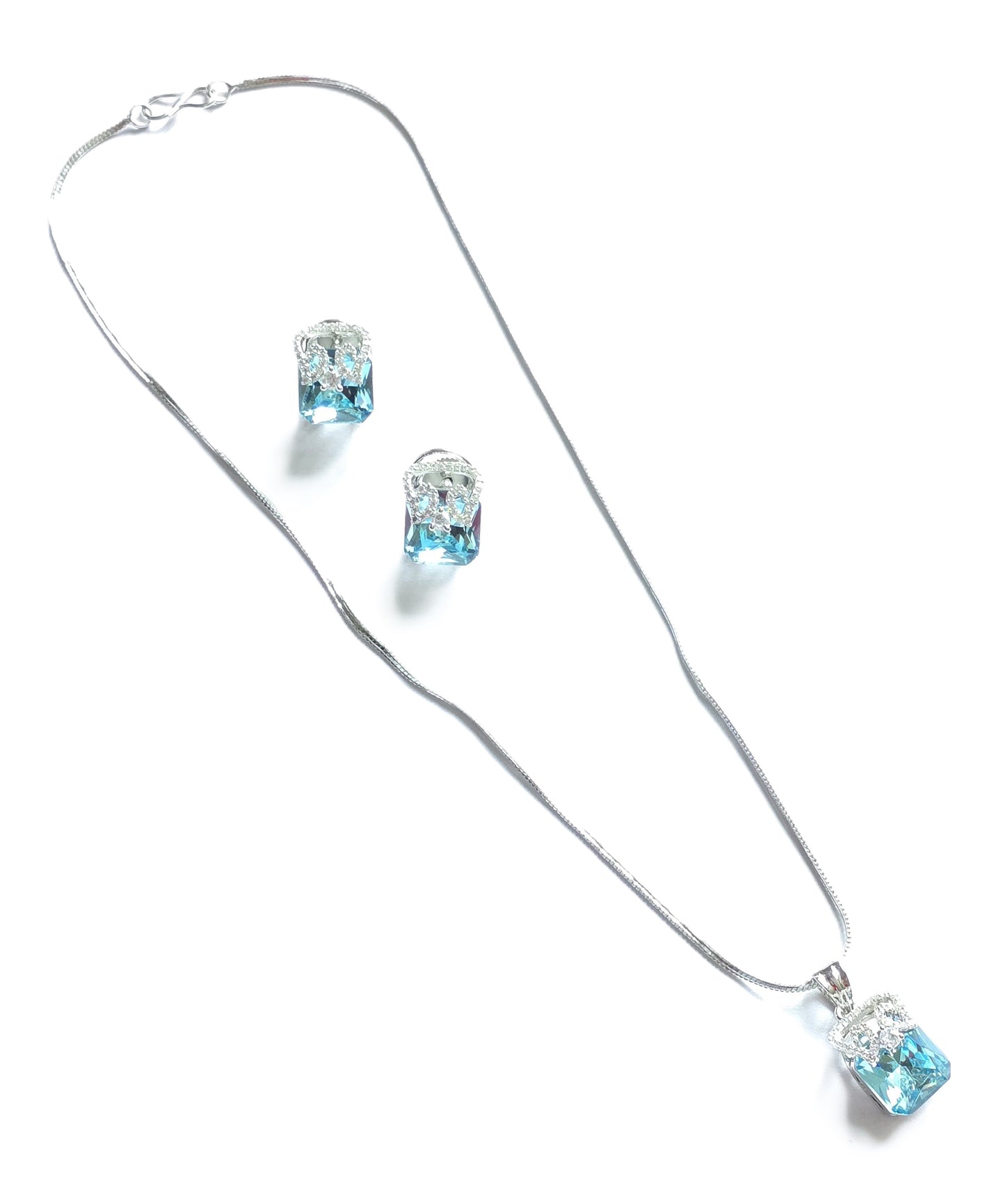 Ella Zircon Crystal Pendant Set