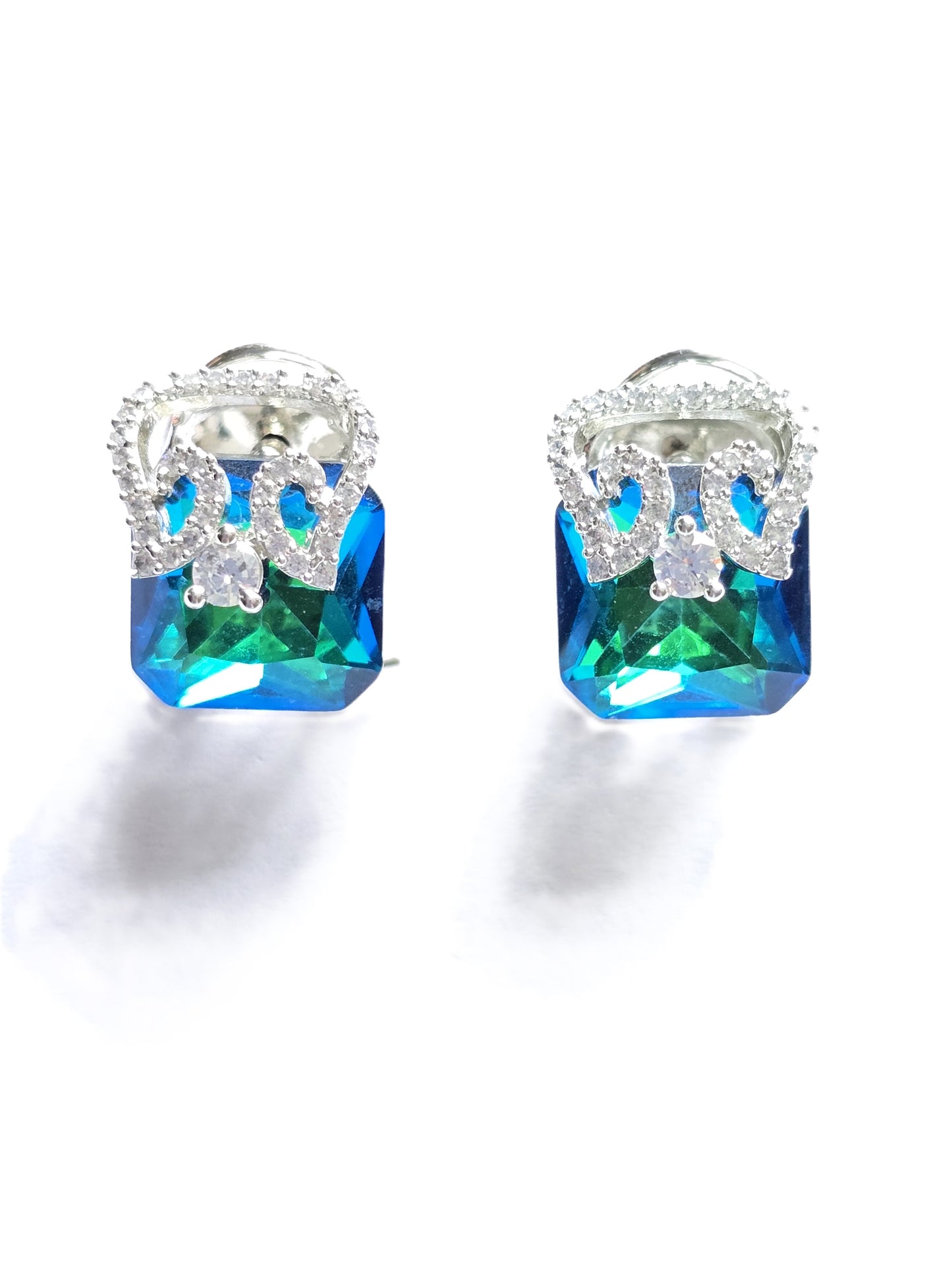Ella Zircon Crystal Pendant Set