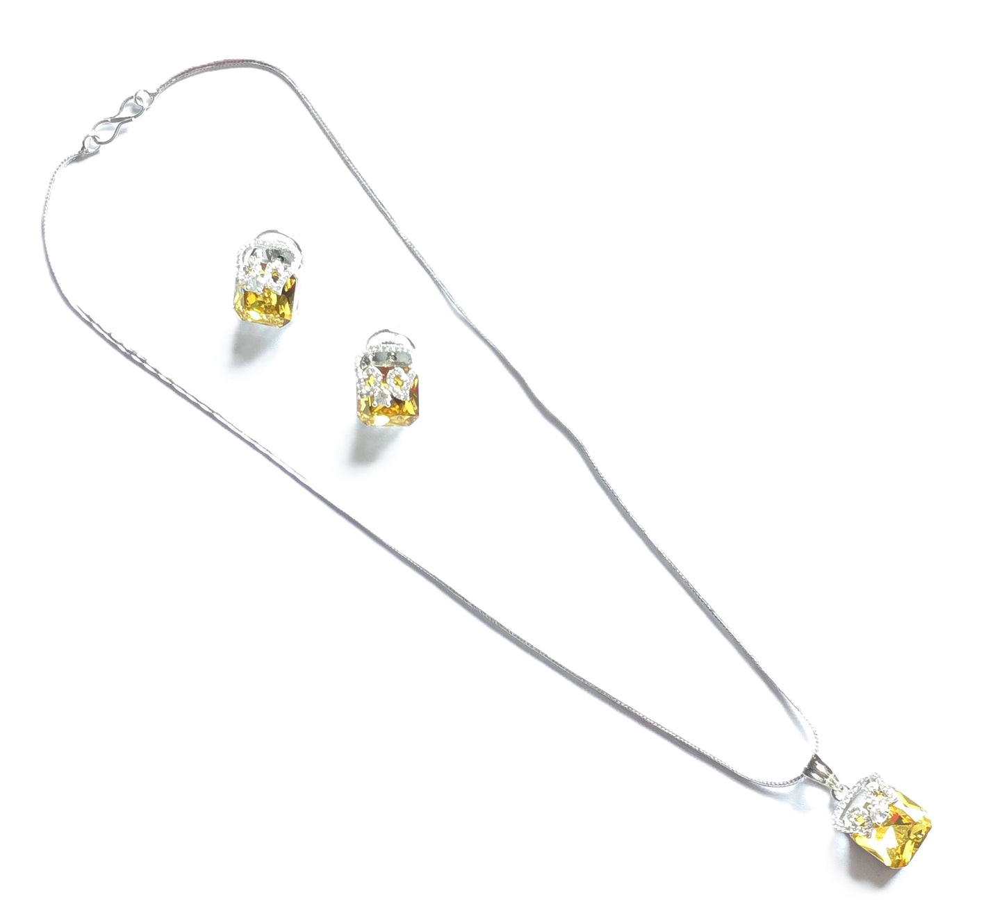 Ella Zircon Crystal Pendant Set