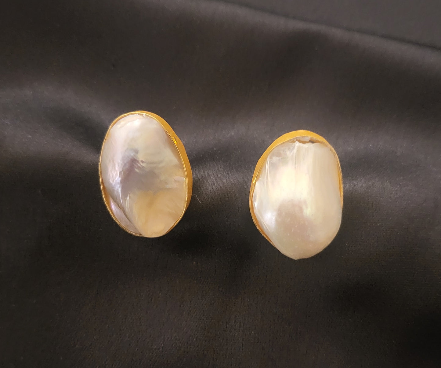 Baroque Natural Pearl Stud