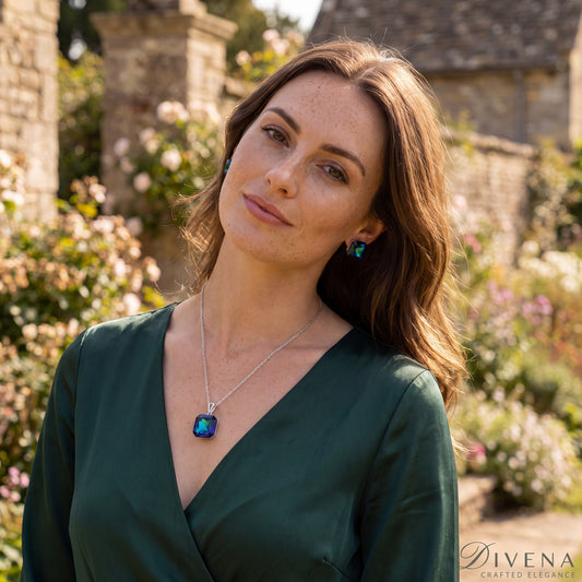 Rosalind Giant Crystal Pendant Set