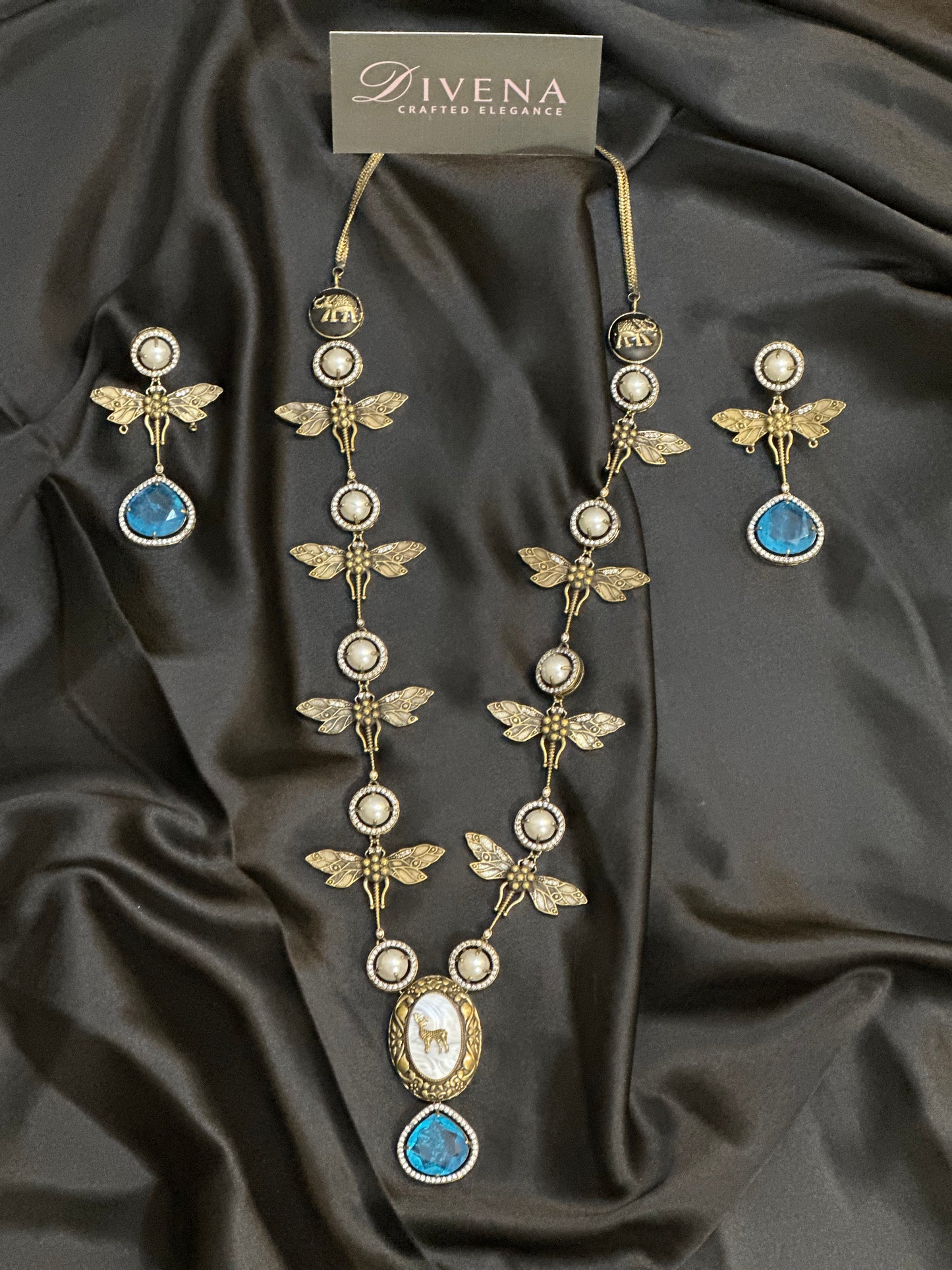 Zara Celebrity Inspired Fusion Necklace Set with MOP & Doublet Stone