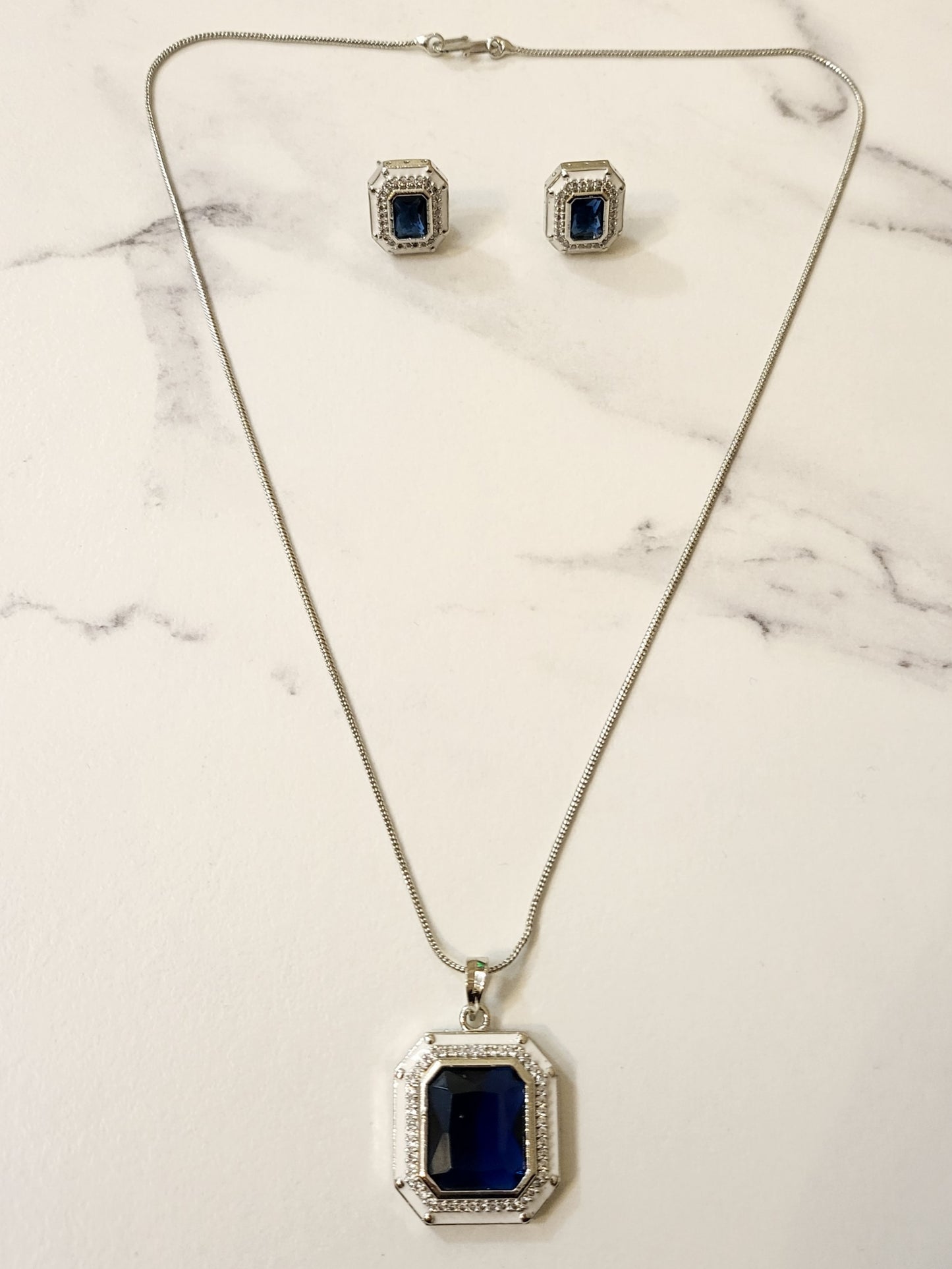 Crystal Pendant Set with Enamel