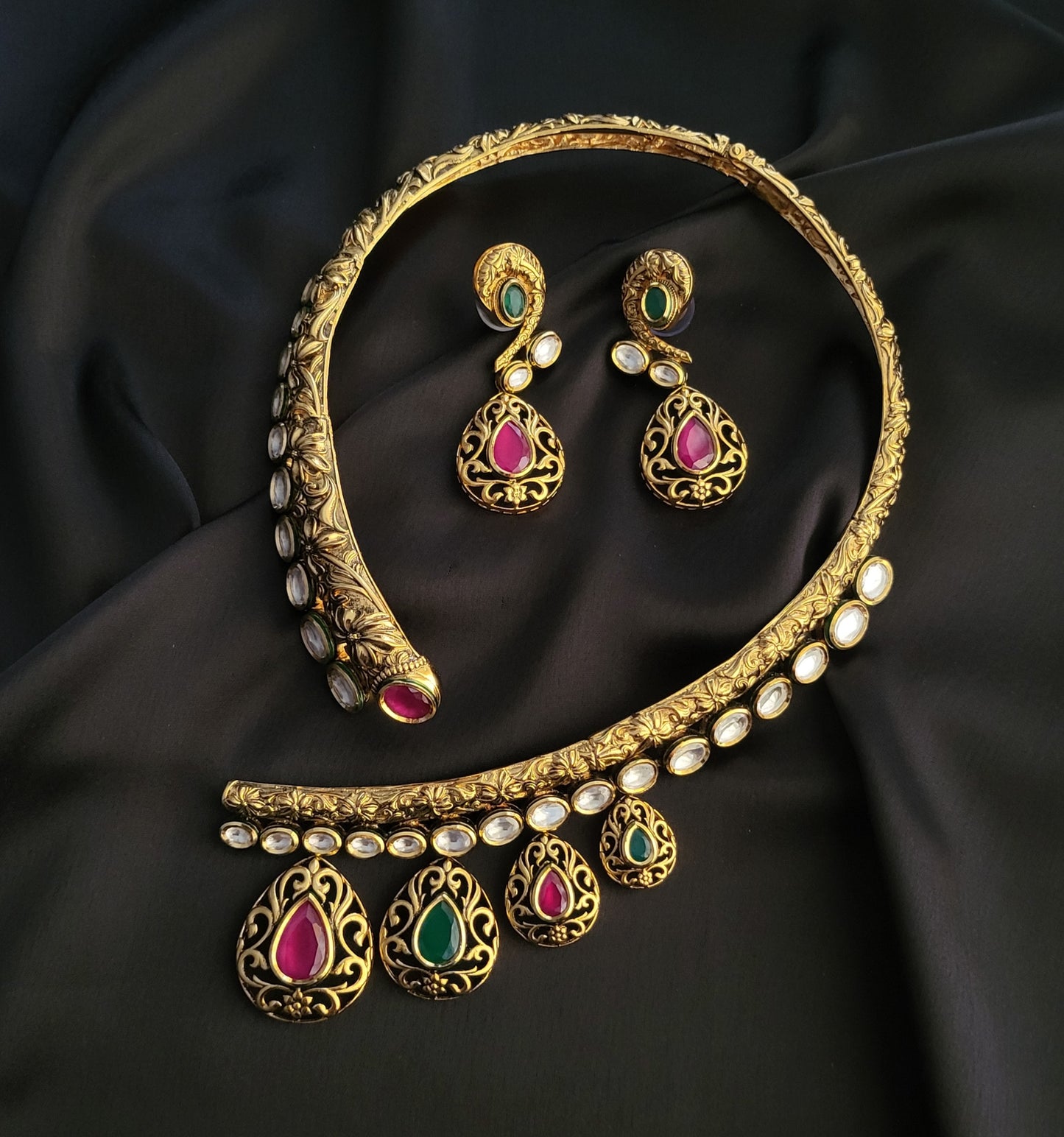 Designer Hasli Necklace Set