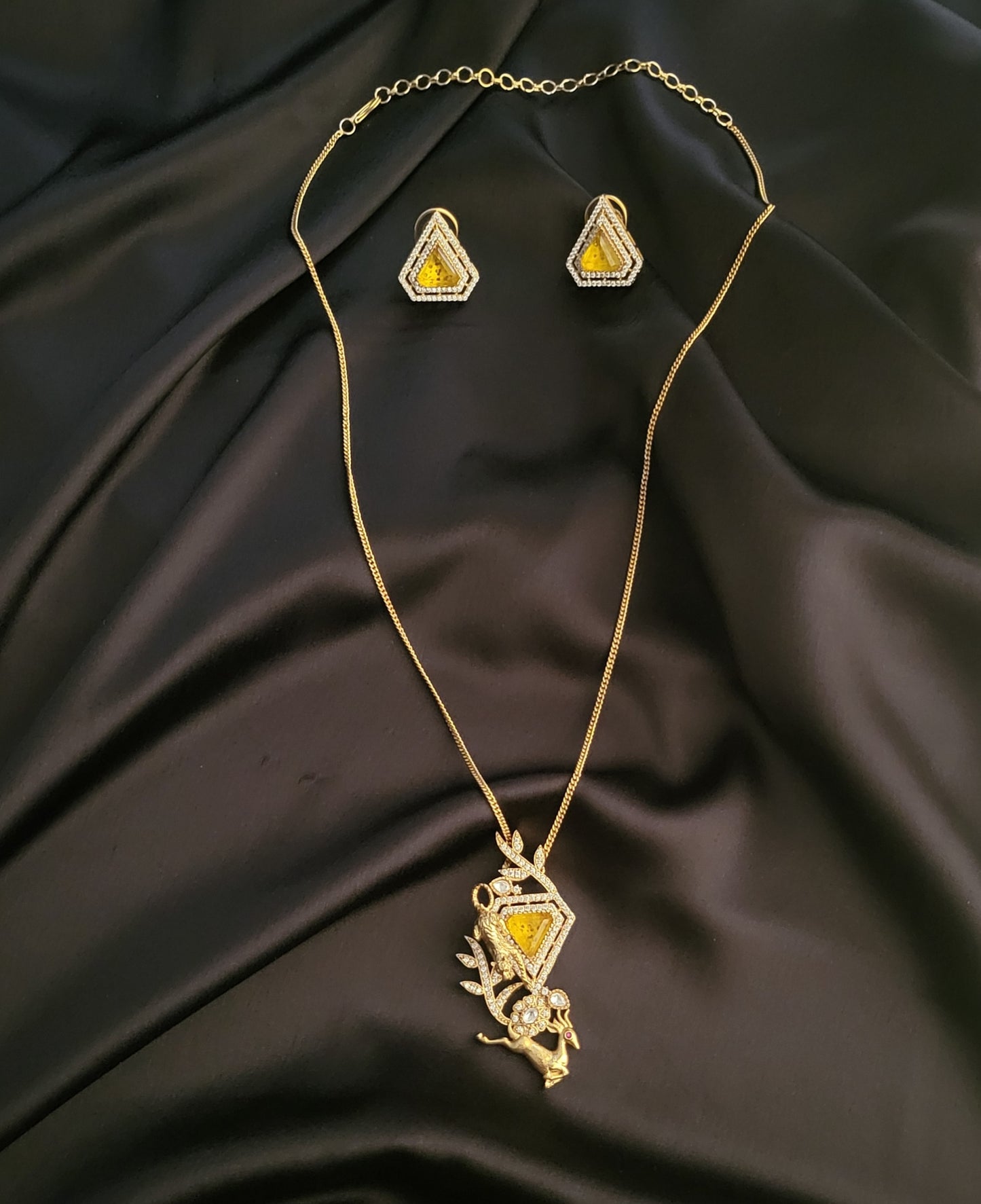 Doublet Pendant Set