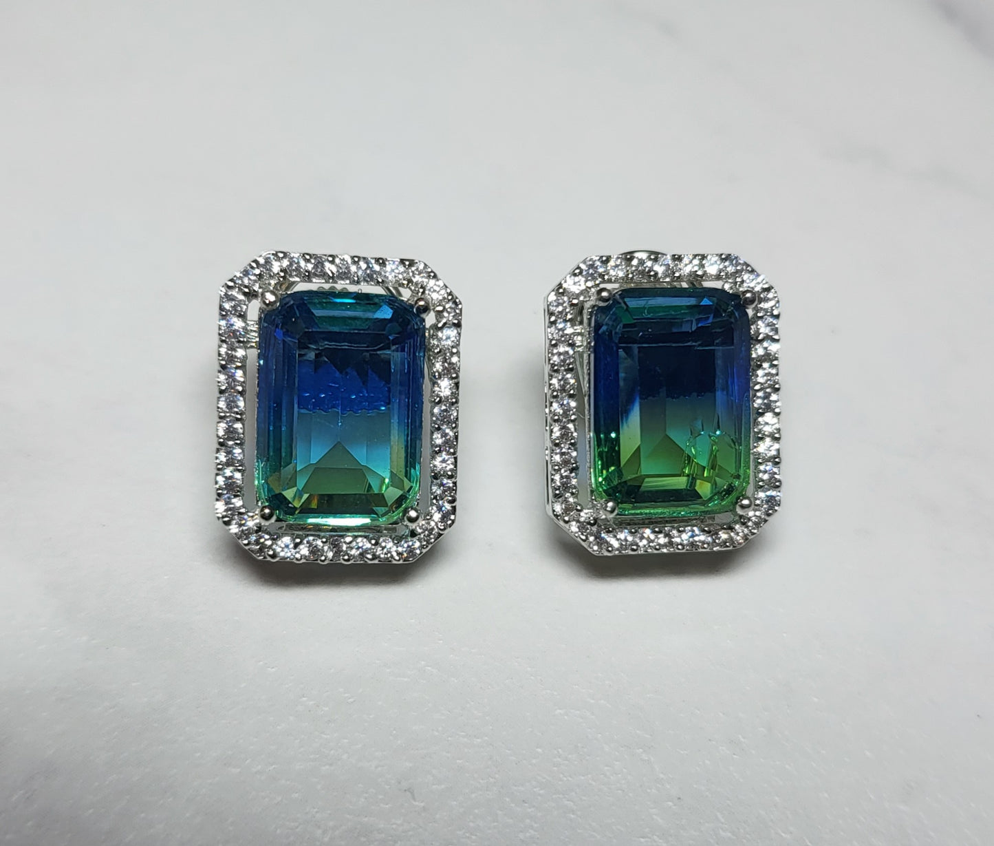 Dual Shade Crystal Studs