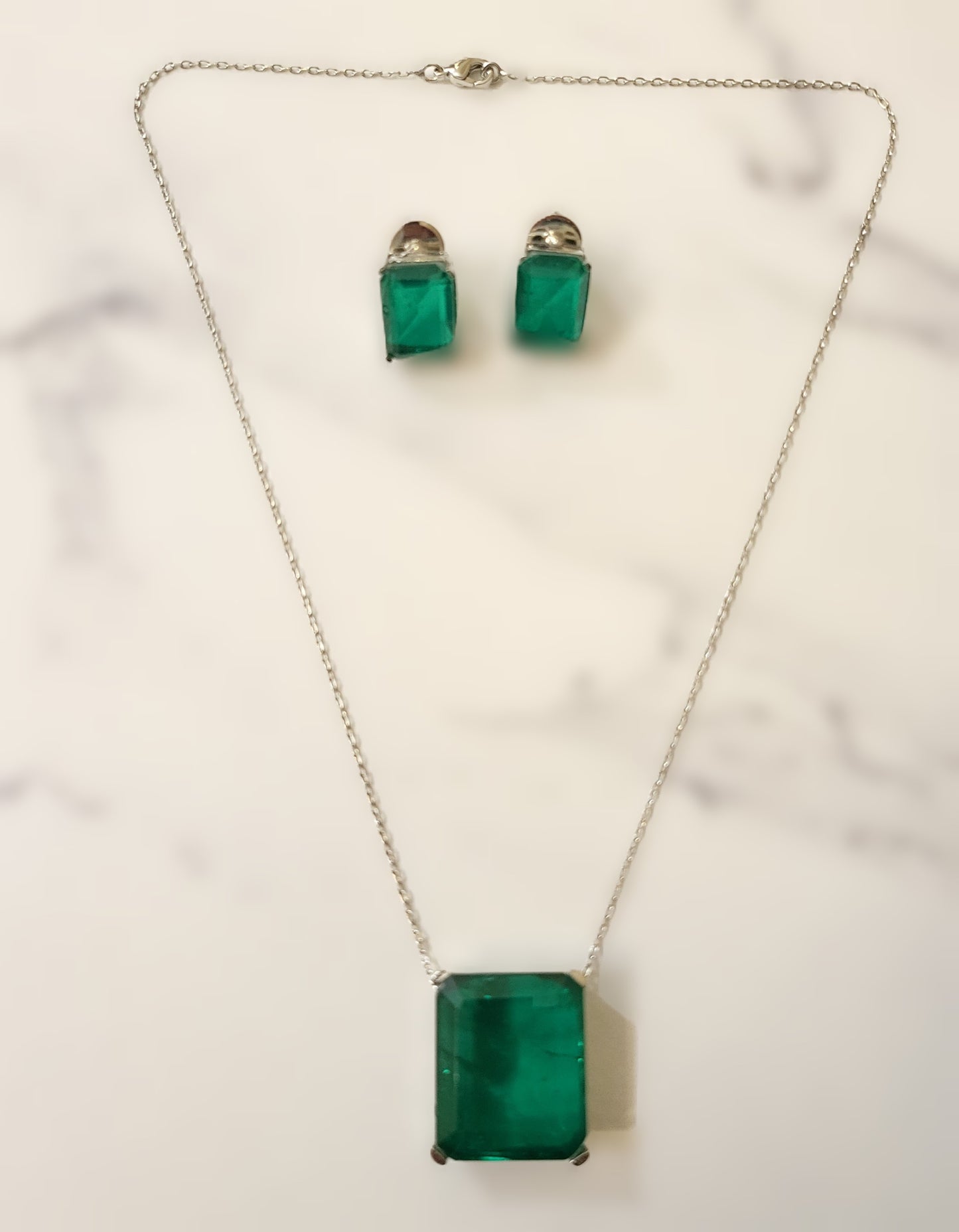 Pippa Doublet Stone Pendant Set