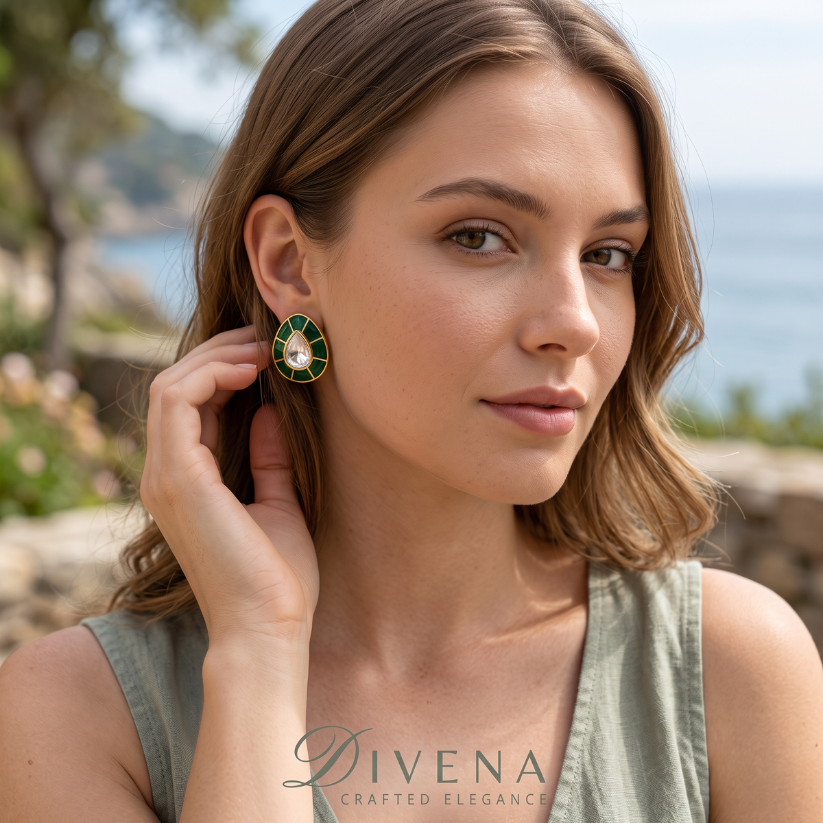 Mandy Teardrop Pave Studs