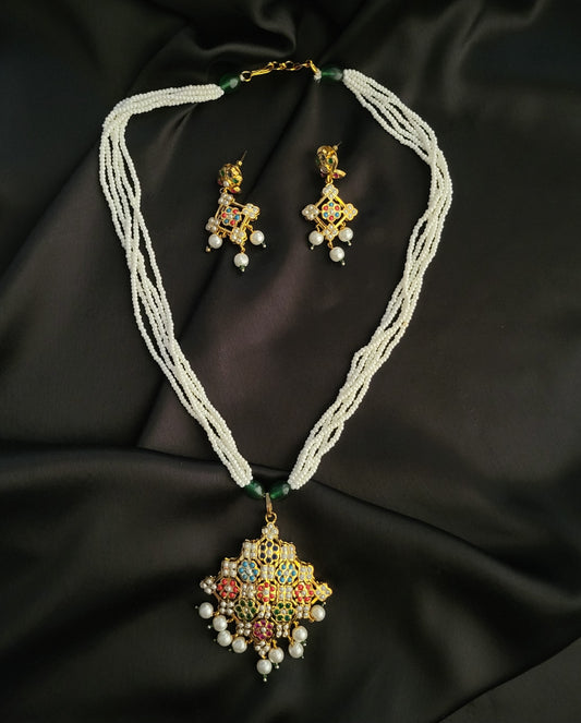 Hyderabadi Jadau Pearl Pendant Set