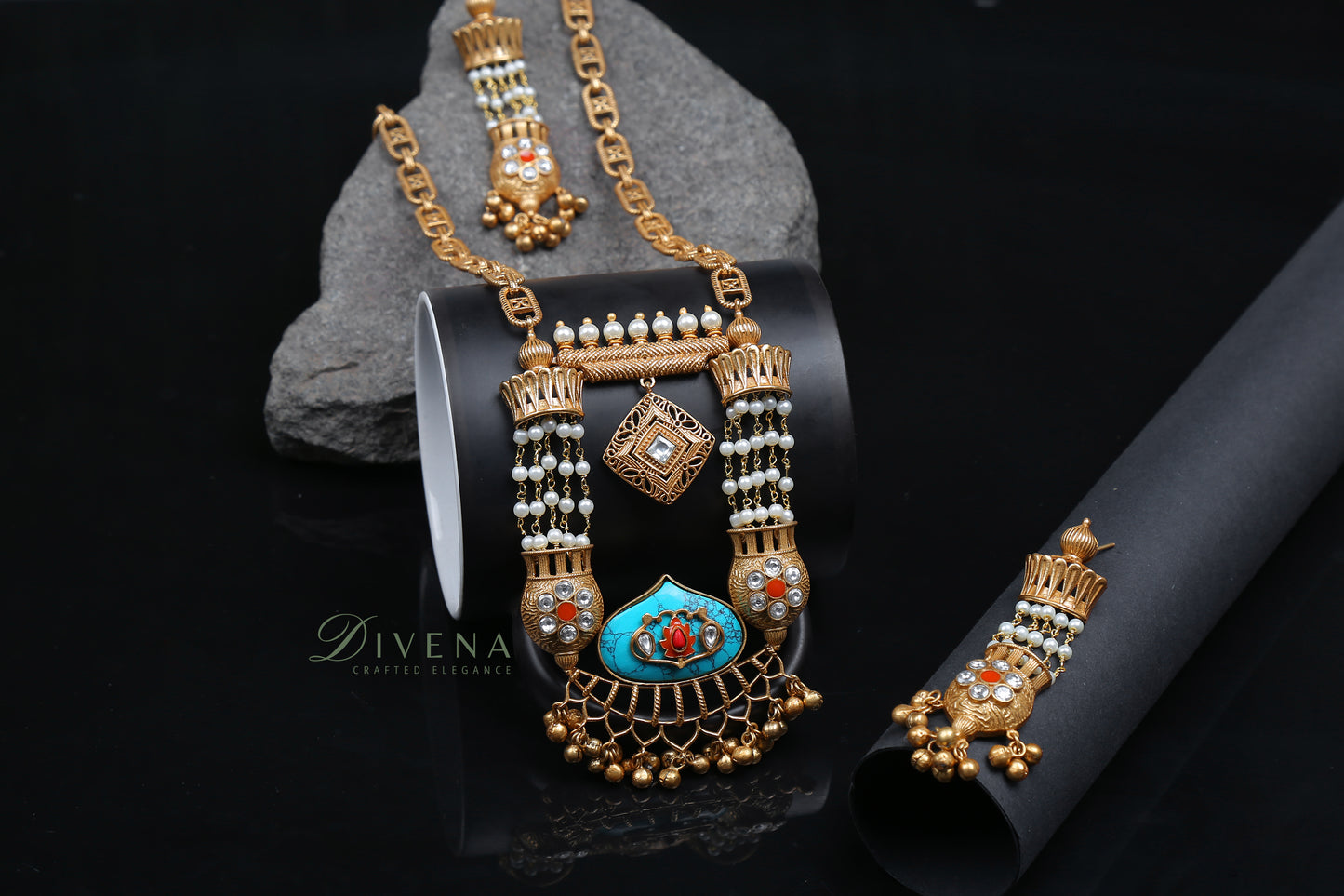 Georgina Tribal Necklace Set