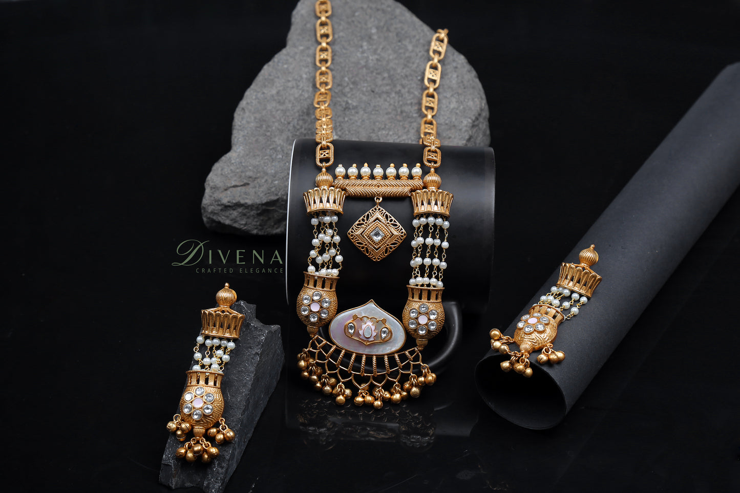 Georgina Tribal Necklace Set