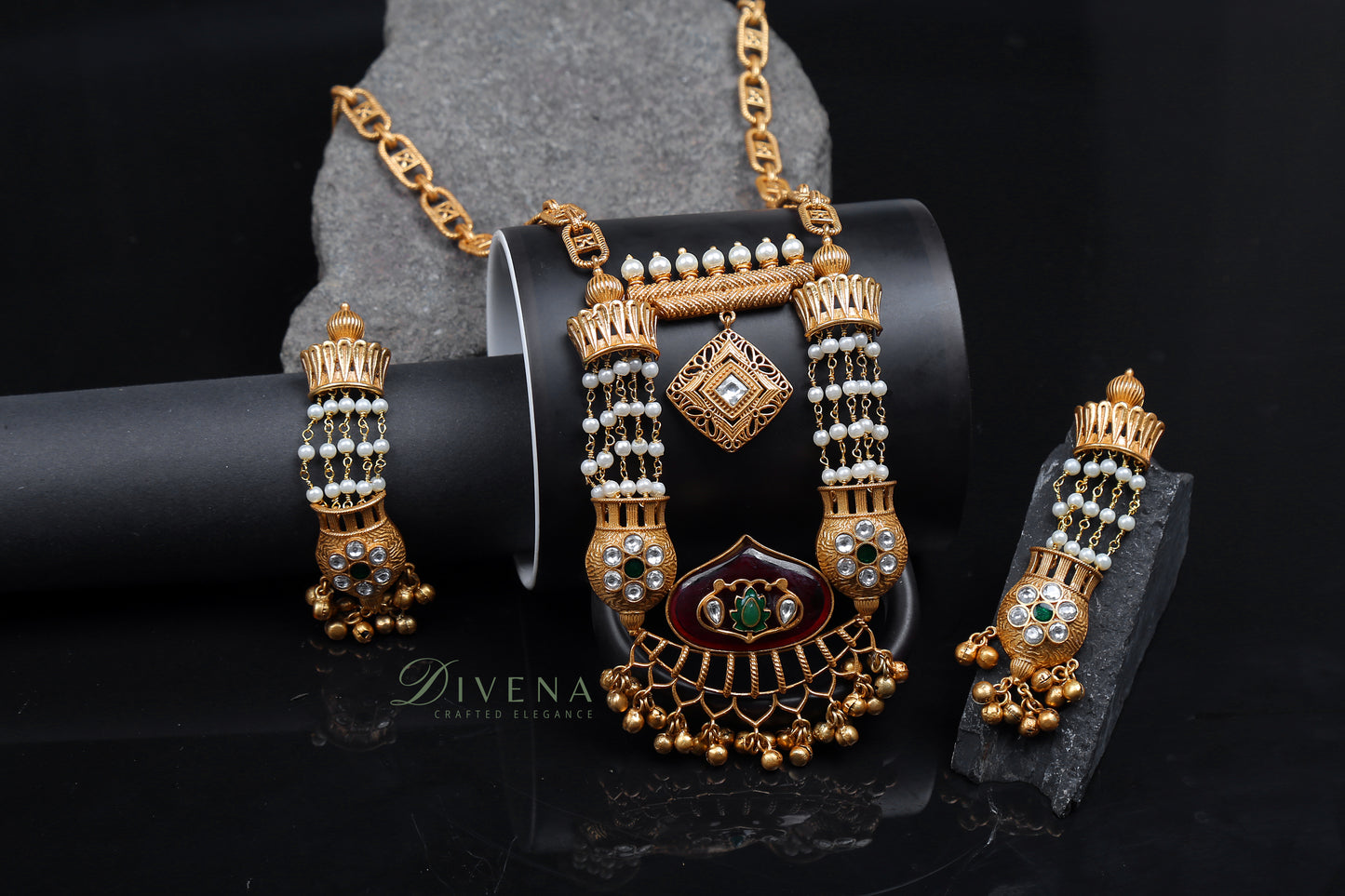 Georgina Tribal Necklace Set