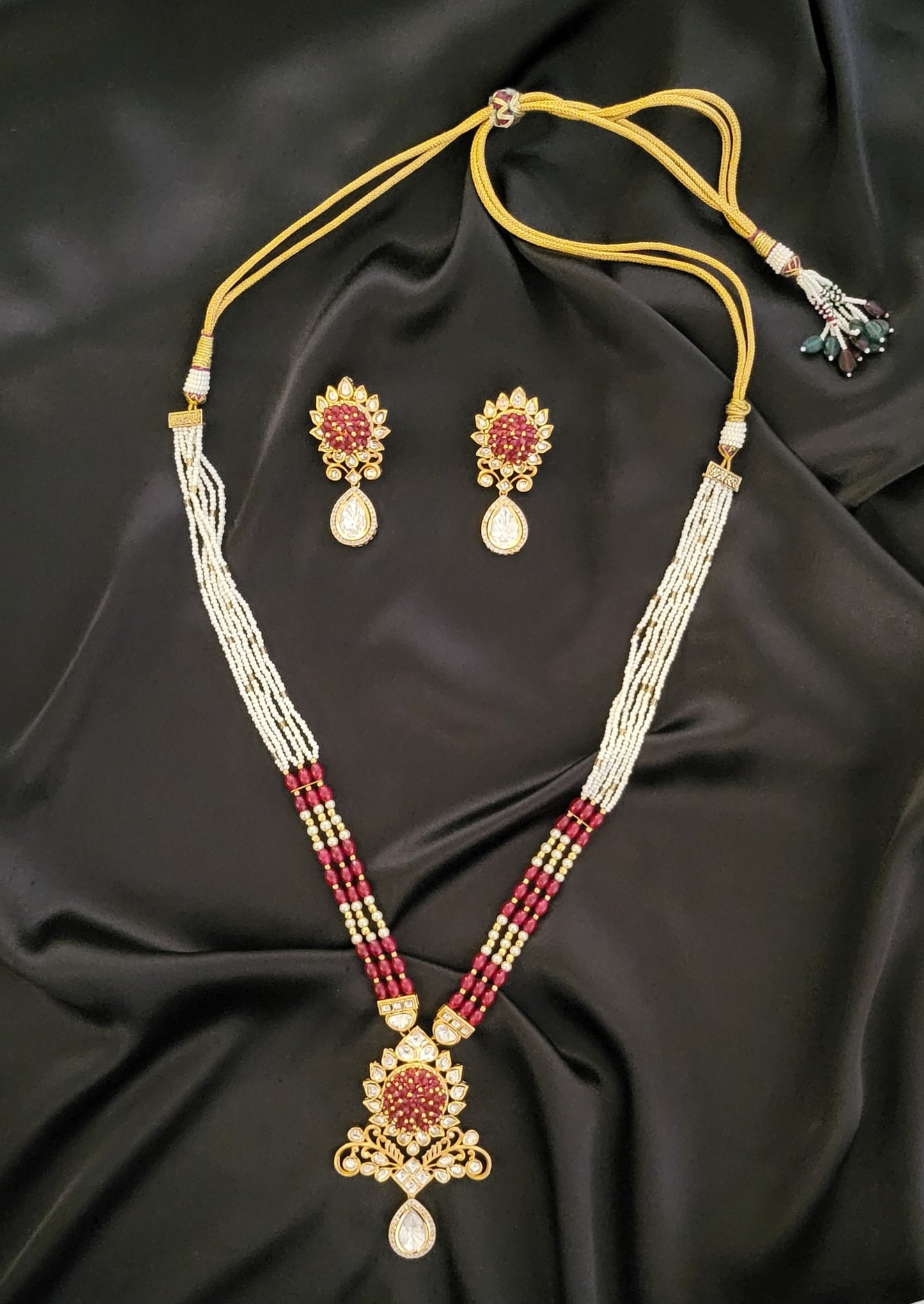 Kundan Necklace Set