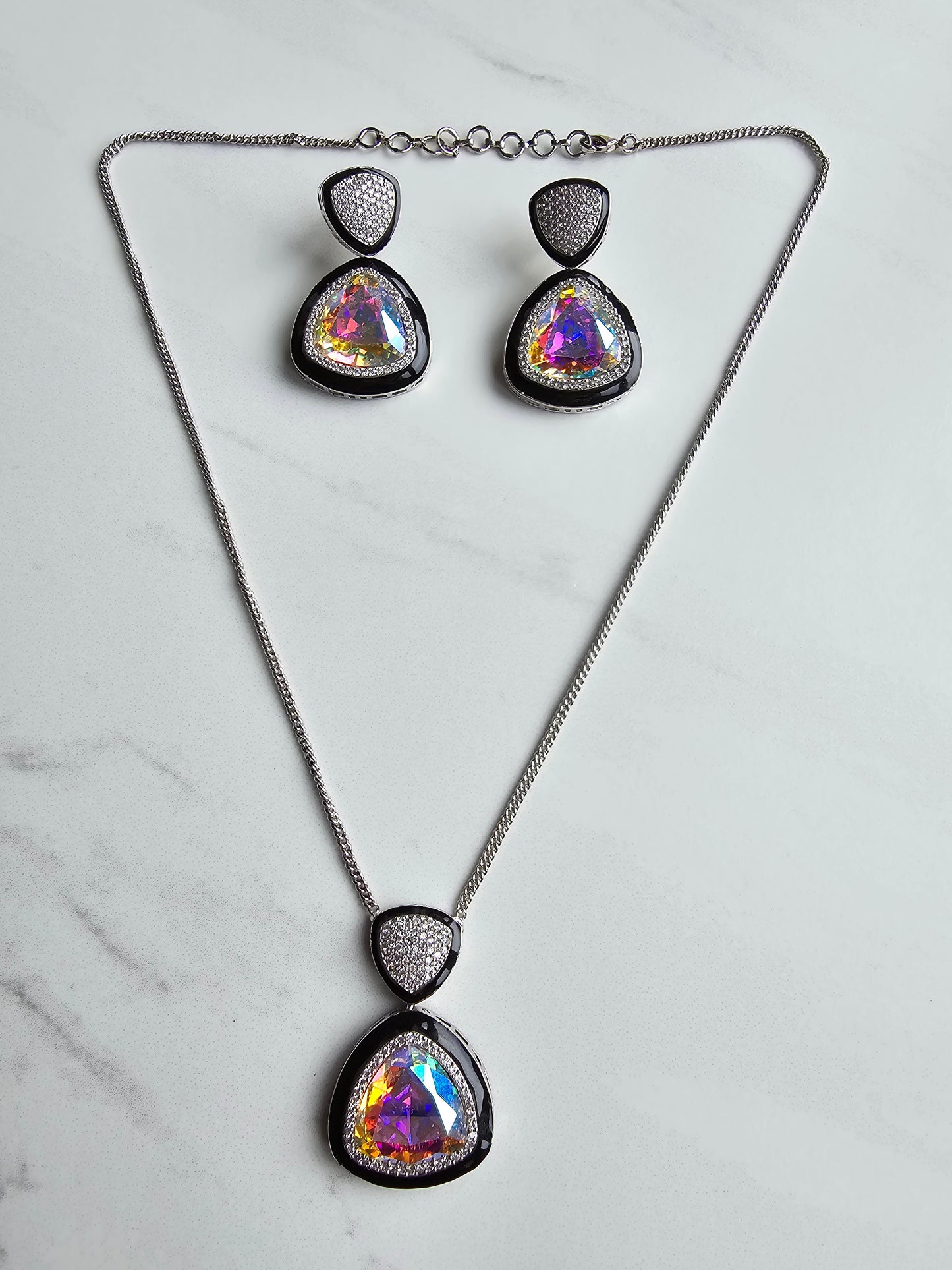 Naomi Crystal Pendant Set With Black Enamel