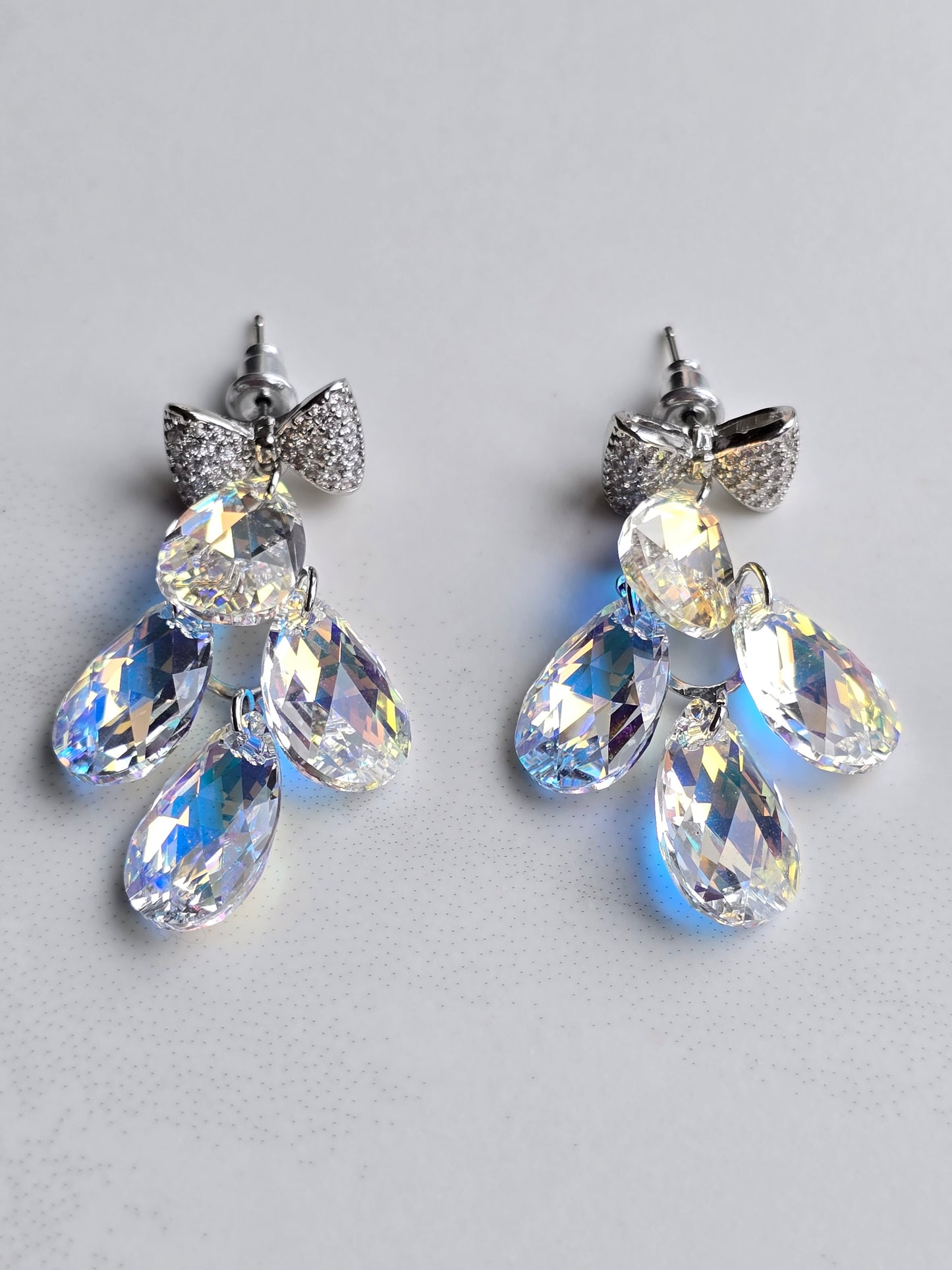 Navi Rain drop Crystal Dangle Earrings