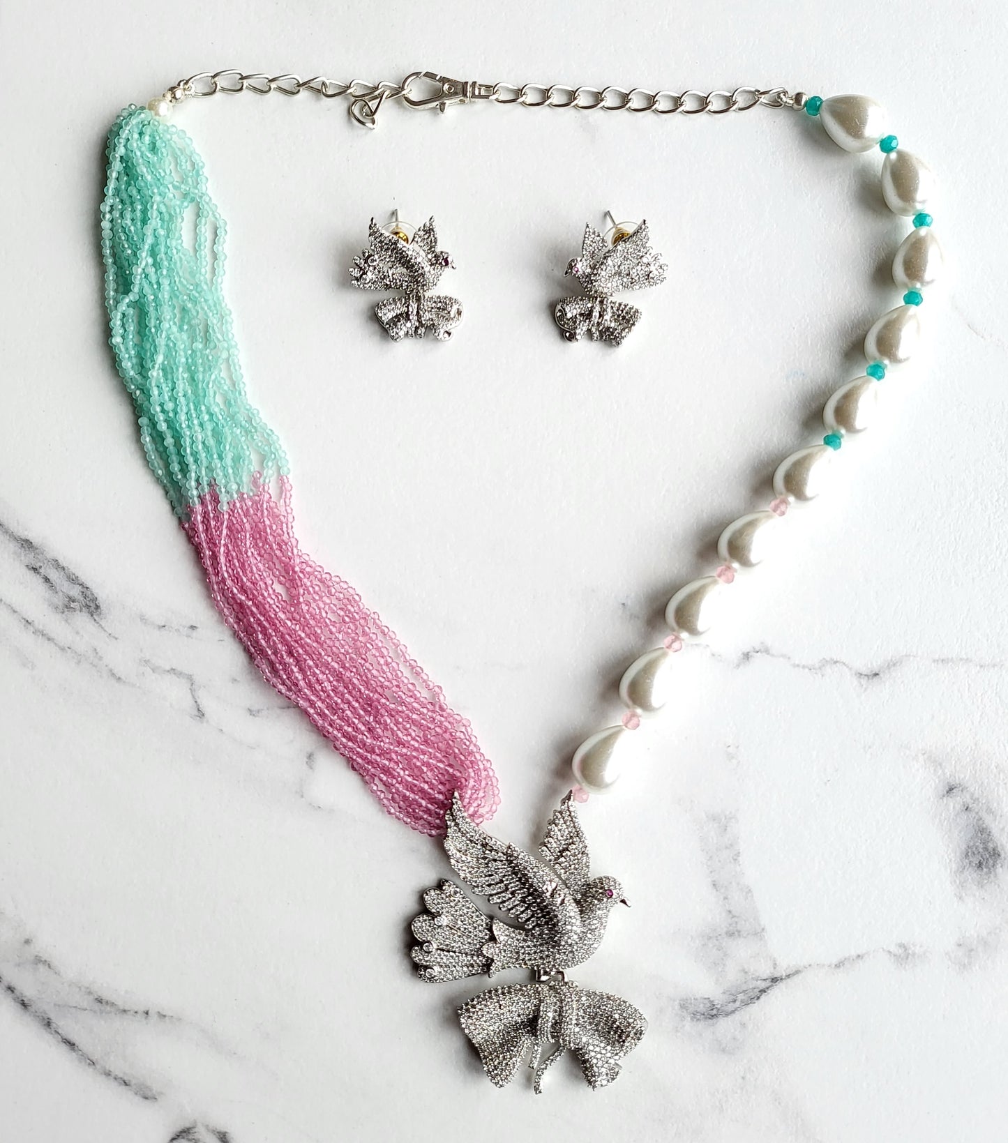 Vivian Dove Necklace Set