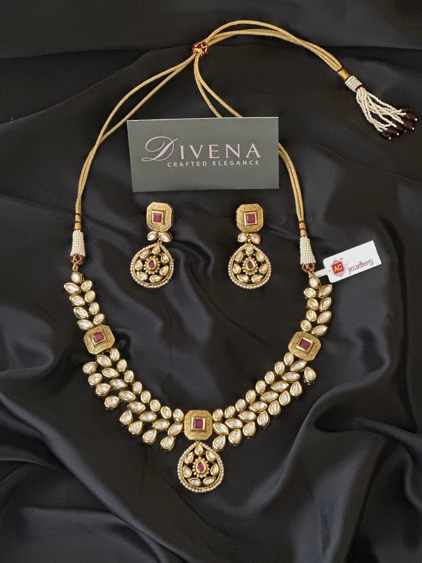 Emery Premium Kundan Necklace Set